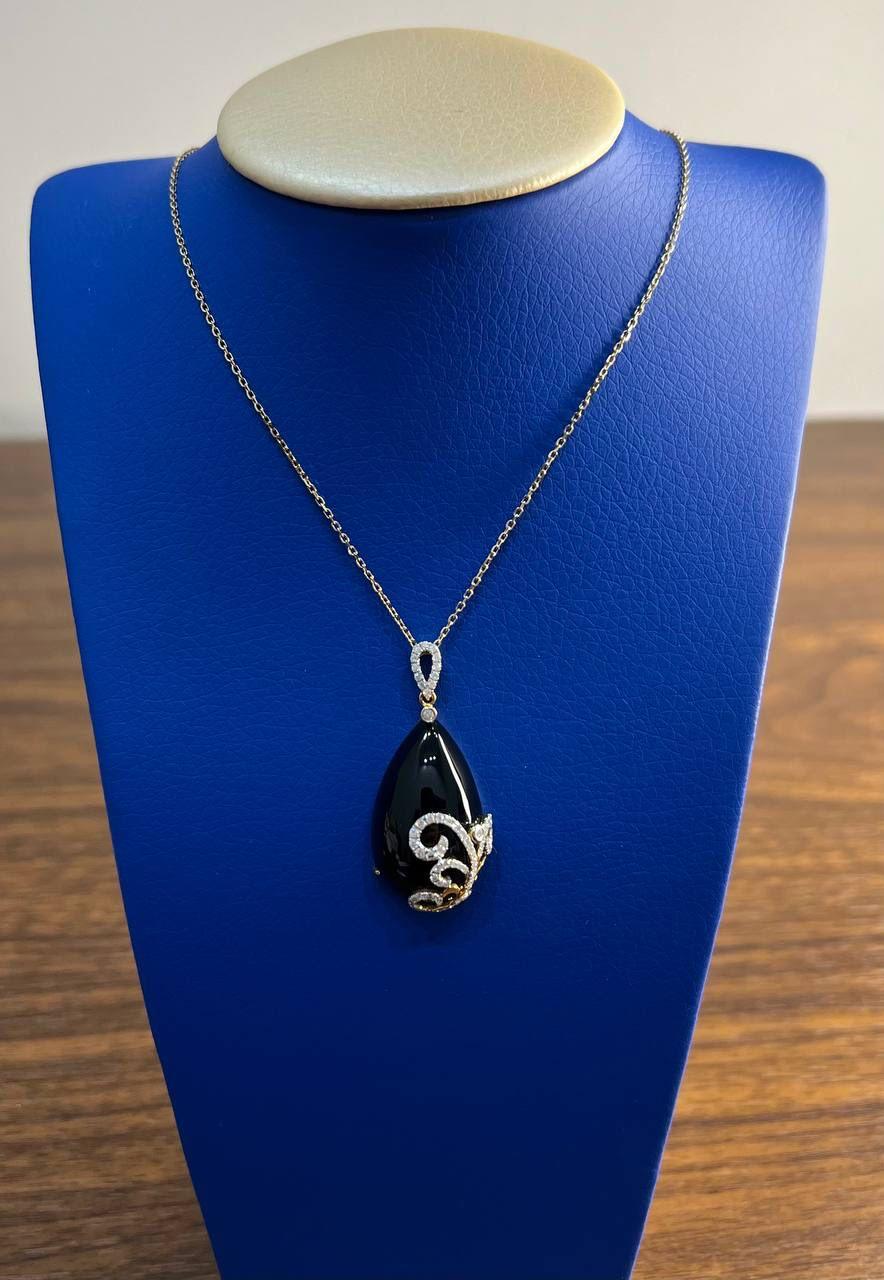 Black Onyx Cabochon Diamond 18 Karat Yellow Gold Floral Swirl Necklace Pendant For Sale 1