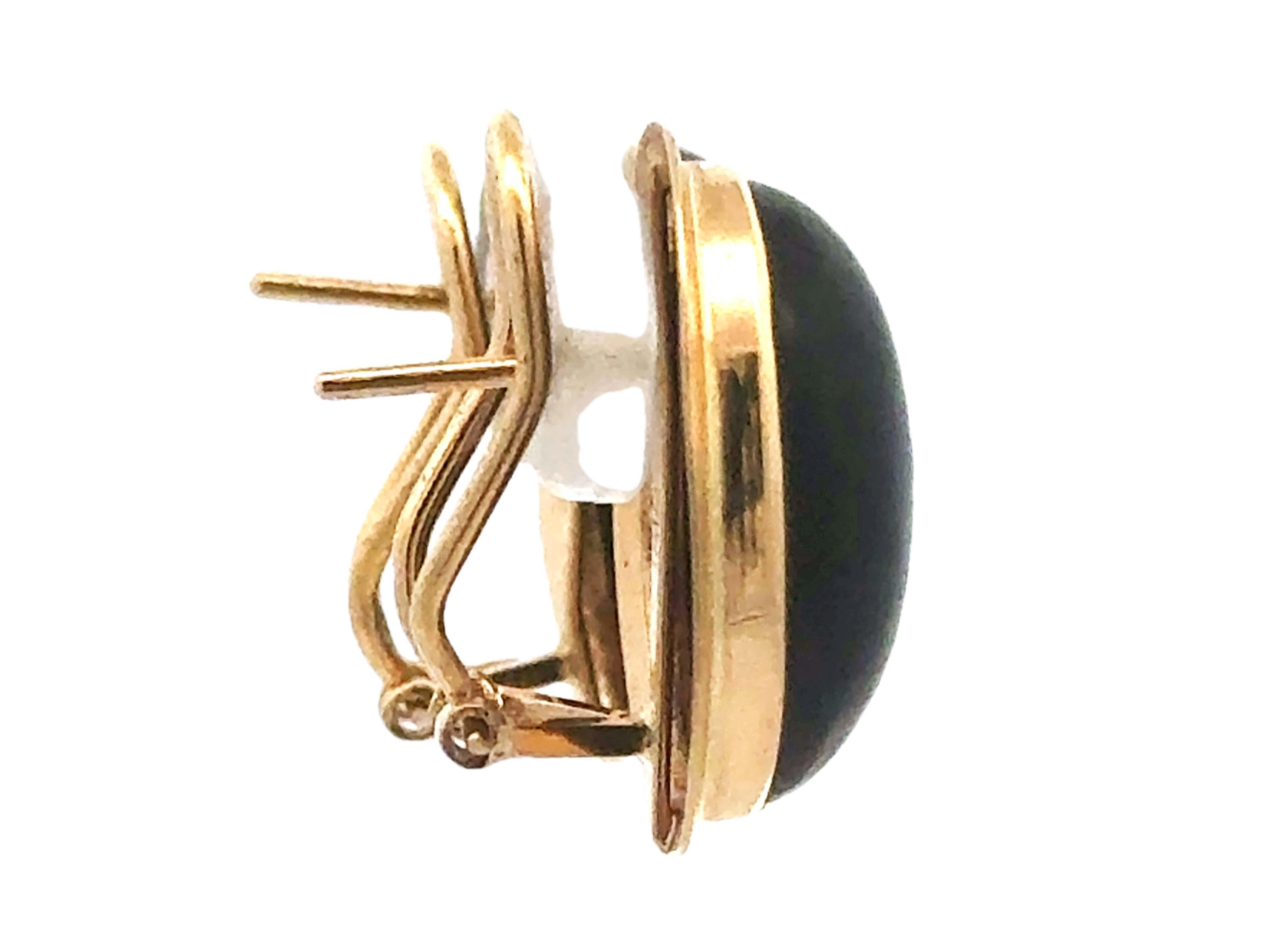 Women's Black Onyx Cabochon LeverBack Earrings 14k Yellow Gold For Sale