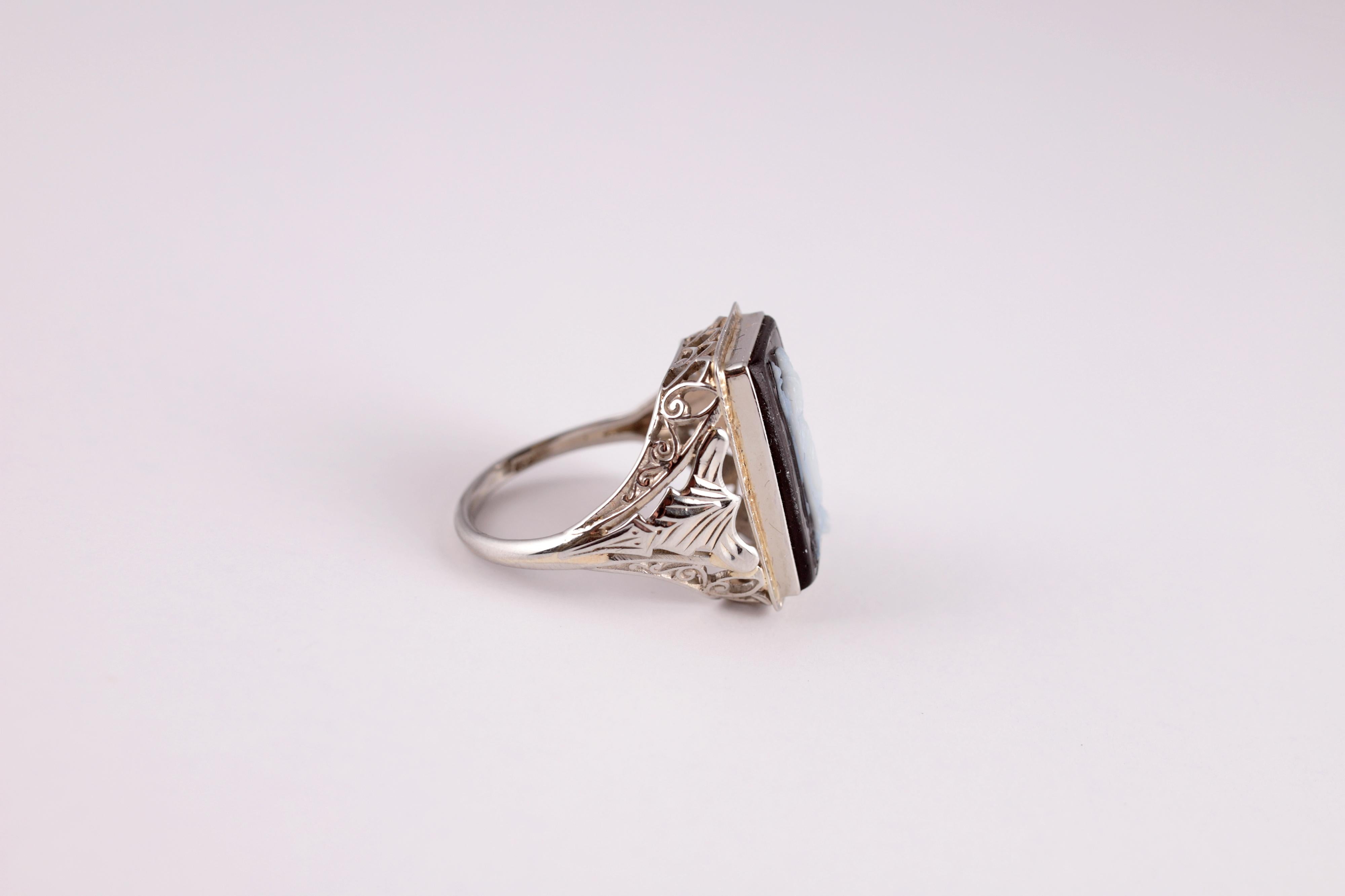 vintage black cameo ring