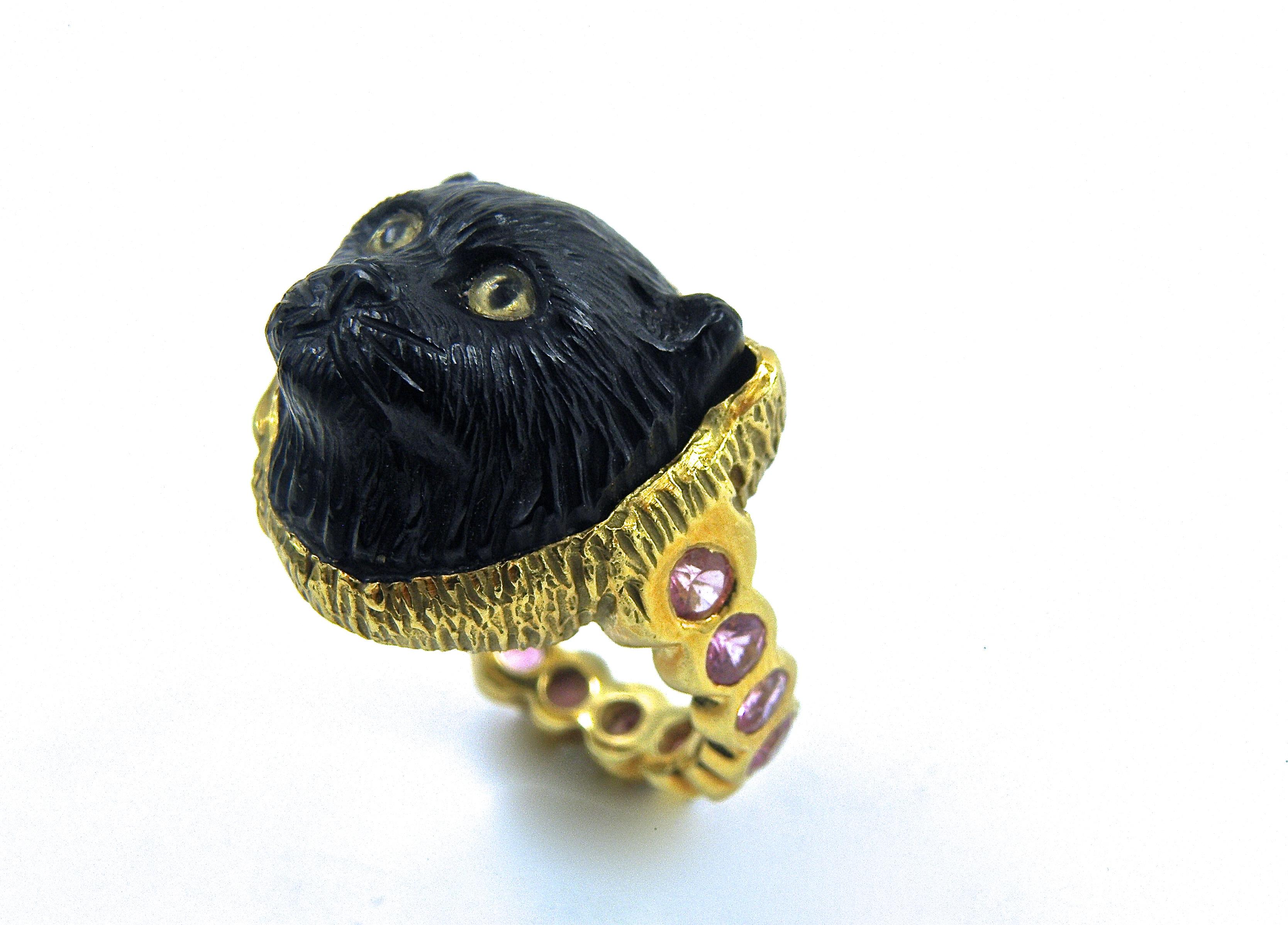 Women's or Men's Black Onyx cat with pink sapphire band ring For Sale