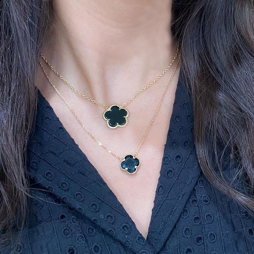 14K Yellow Gold
1 Clover Shaped Black Onyx - measuring 17 millimeters
Chain Length: 16 inches

Fine one-of-a-kind craftsmanship meets incredible quality in this breathtaking piece of jewelry.

All Alberto pieces are made in the U.S.A and come with a