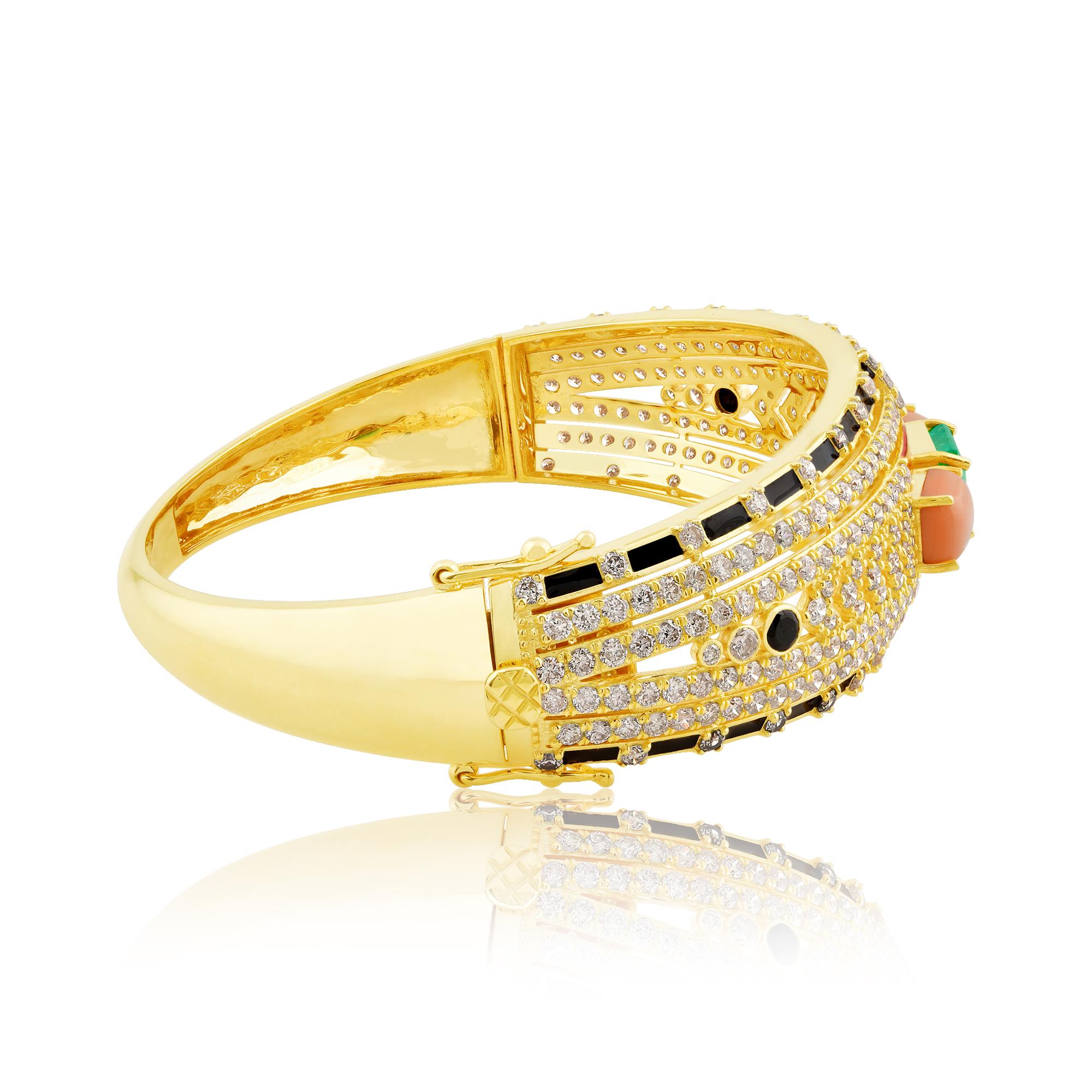 Round Cut Black Onyx Coral Emerald Bangle Bracelet Diamond 18k Yellow Gold Enamel Jewelry For Sale