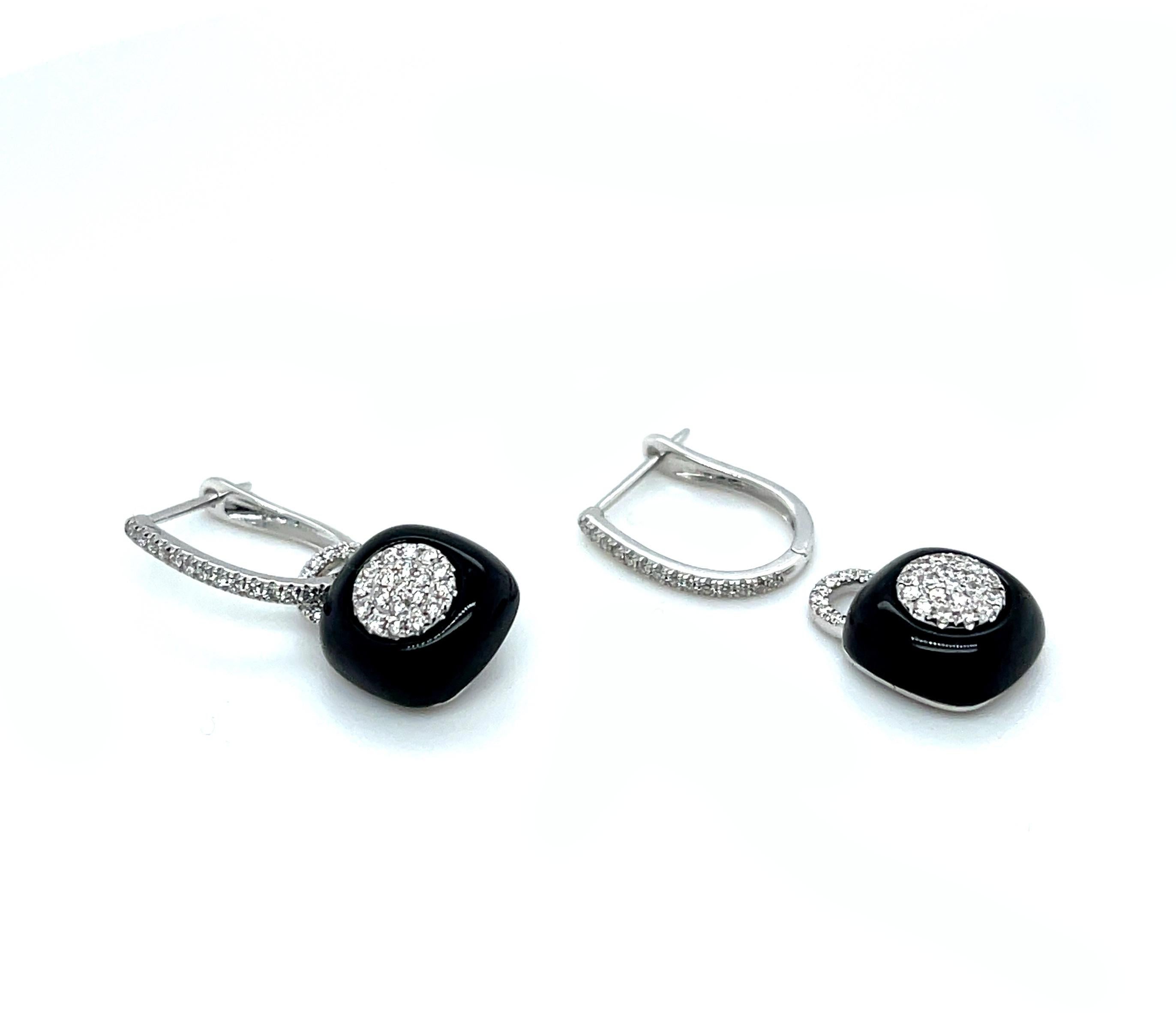 Black Onyx & Diamond, 18k White Gold Dangle Earrings In New Condition For Sale In Los Angeles, CA