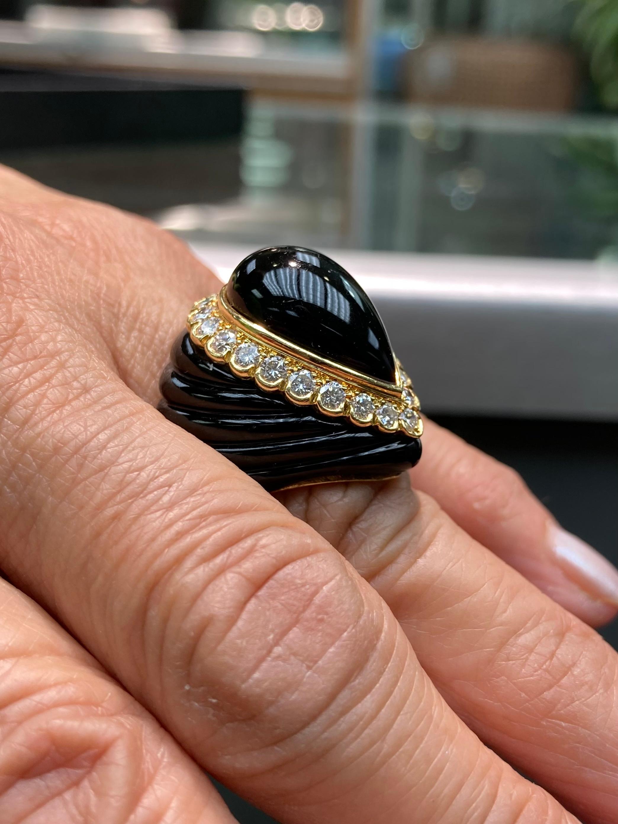 Black Onyx Diamond Yellow Gold Cocktail Ring In Good Condition In Los Angeles, CA