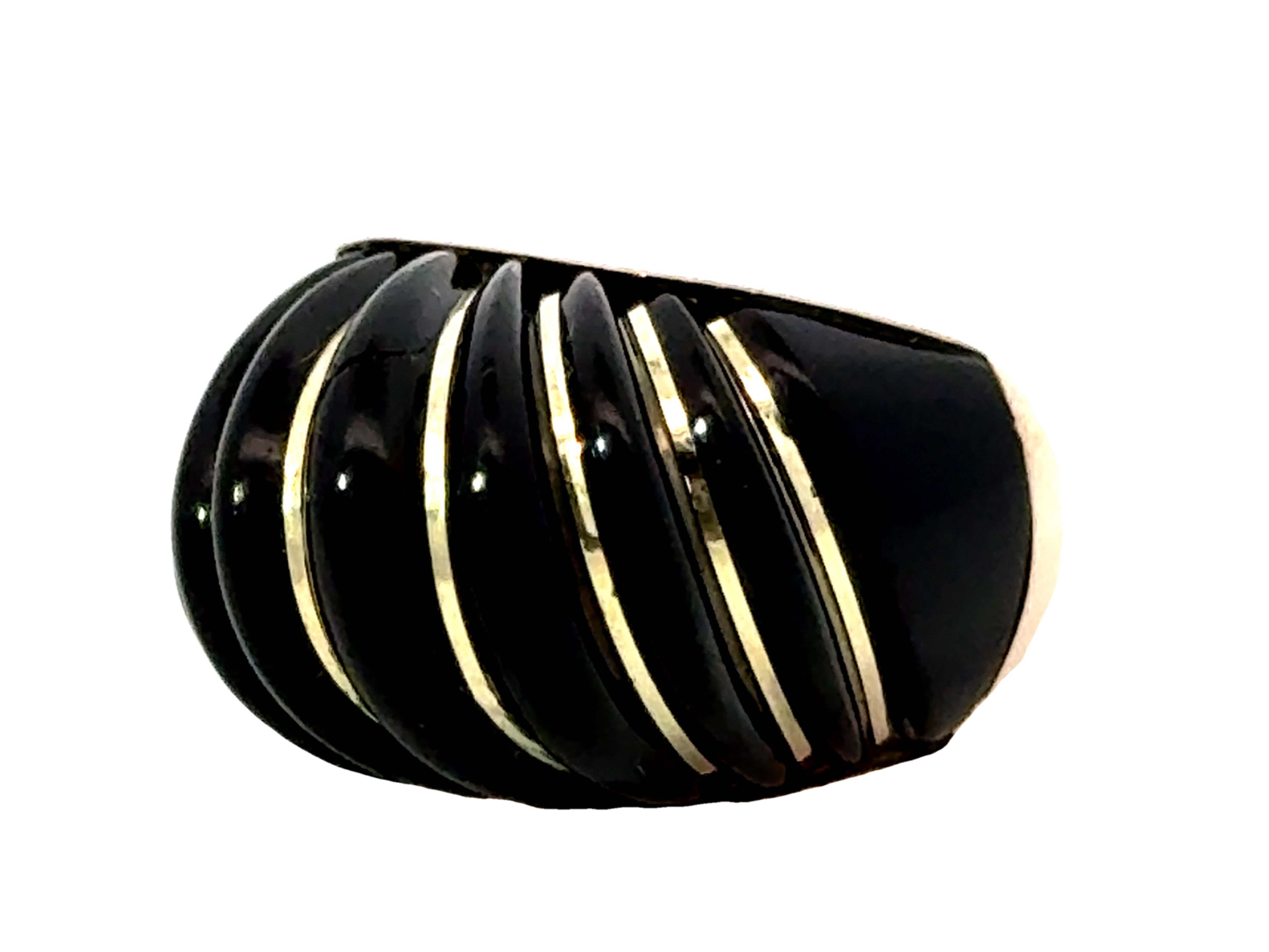 Modern Black Onyx Dome Ring 14K Yellow Gold For Sale