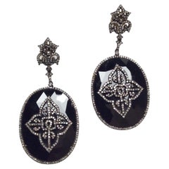 Orecchini a goccia con diamante ovale in onice nero