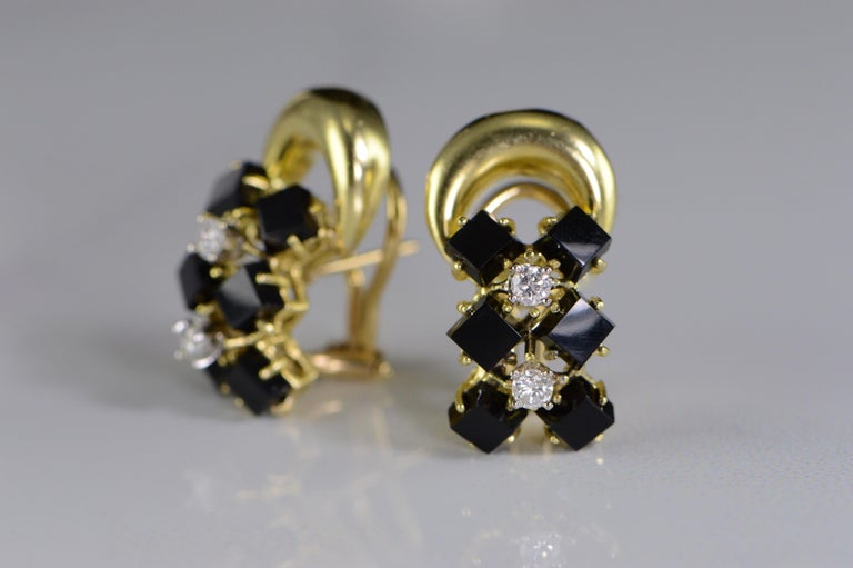 Black Onyx Pearl Checkered French Clip Earrings For Sale at 1stDibs