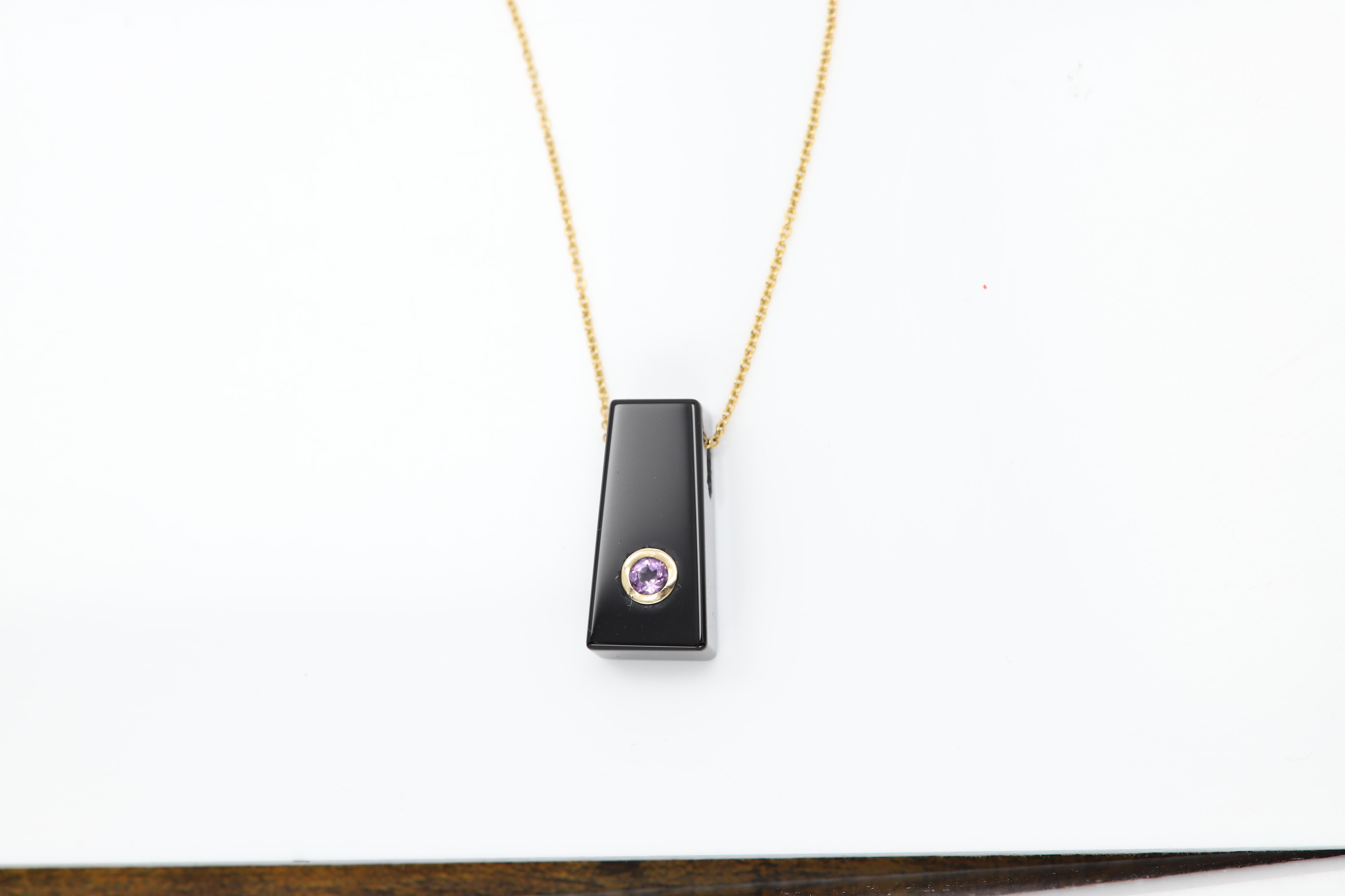 Pendentif Onyx noir Pierre Améthyste violette Or jaune 14 carats en vente 5