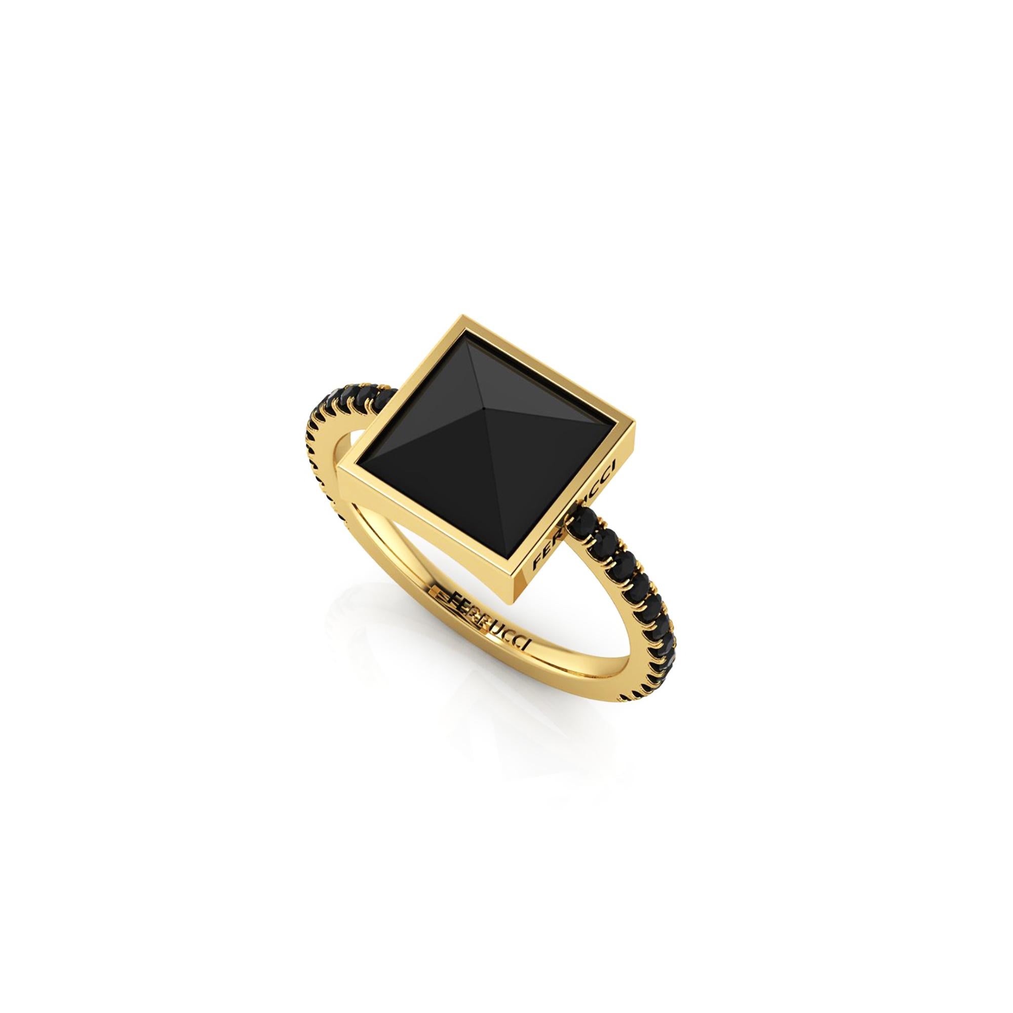 Art Deco Black Onyx Pyramid Black Diamonds 18 Karat Yellow Gold Ring For Sale