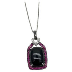 Schwarzer Onyx Rot Pink Rubin Weißer Diamant Halo 14K Weißgold Anhänger Halskette
