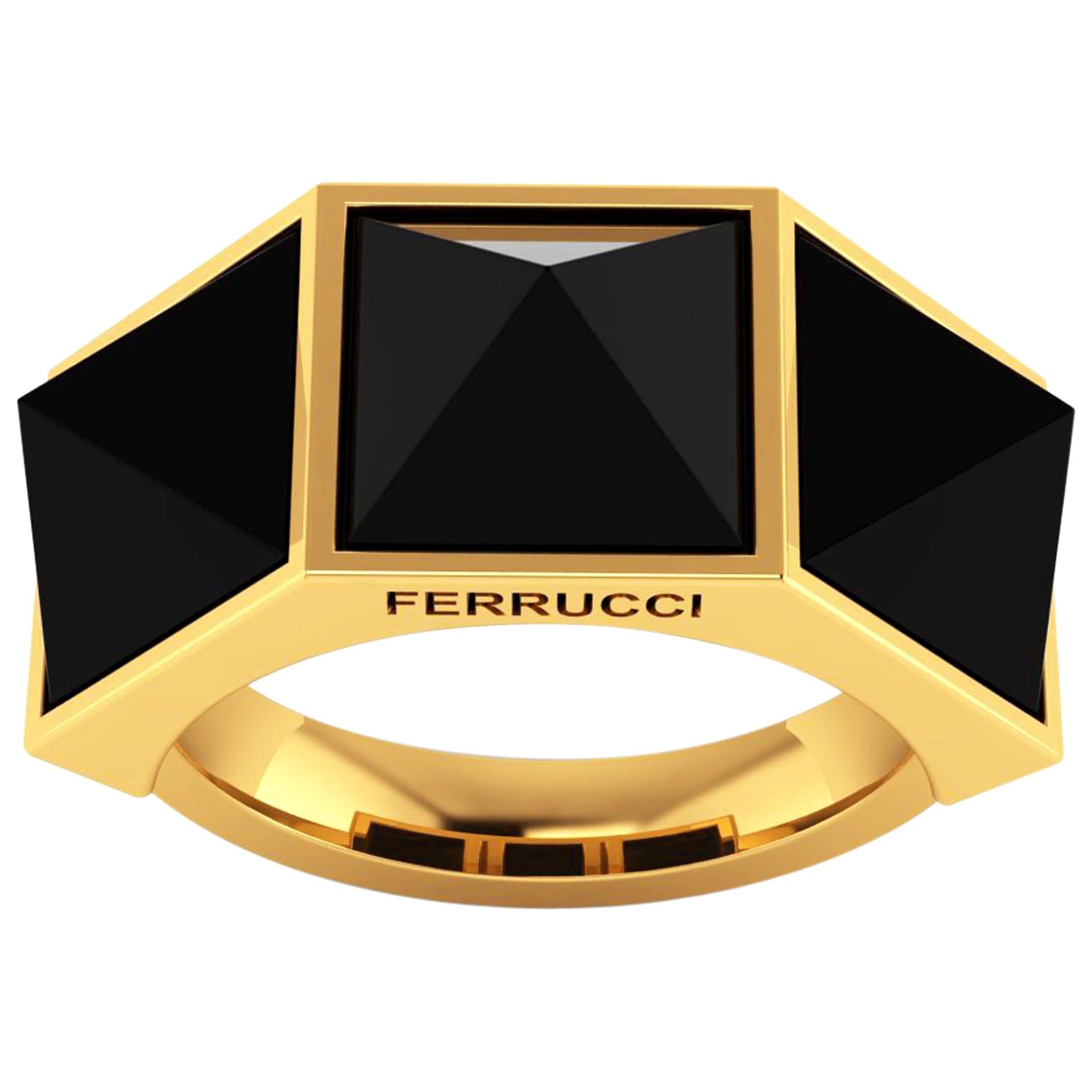 Schwarzer schwarzer Onyx Drei Pyramiden in 18k Gelbgold Ring