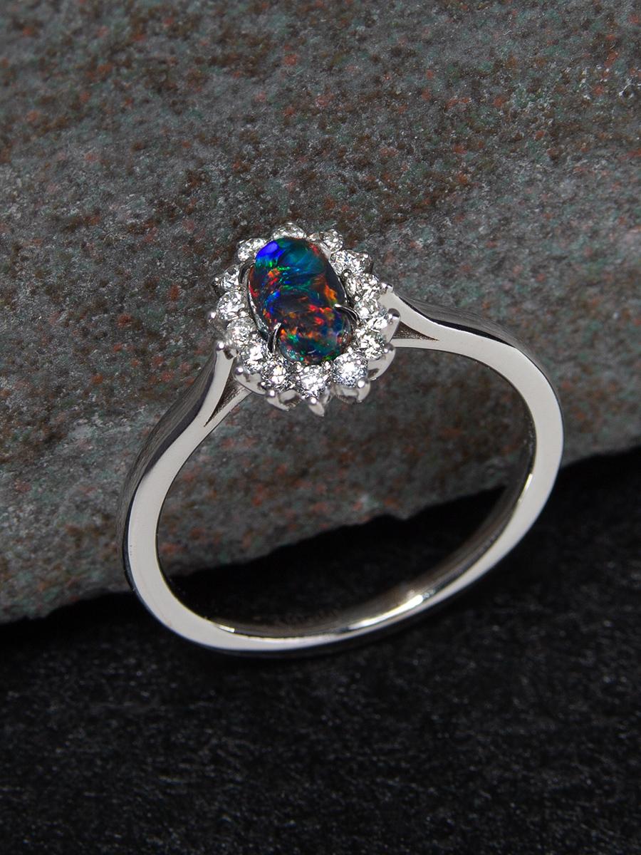 Black Opal Gold Diamond Ring Australian Gemstone Engagement ring For Sale 2