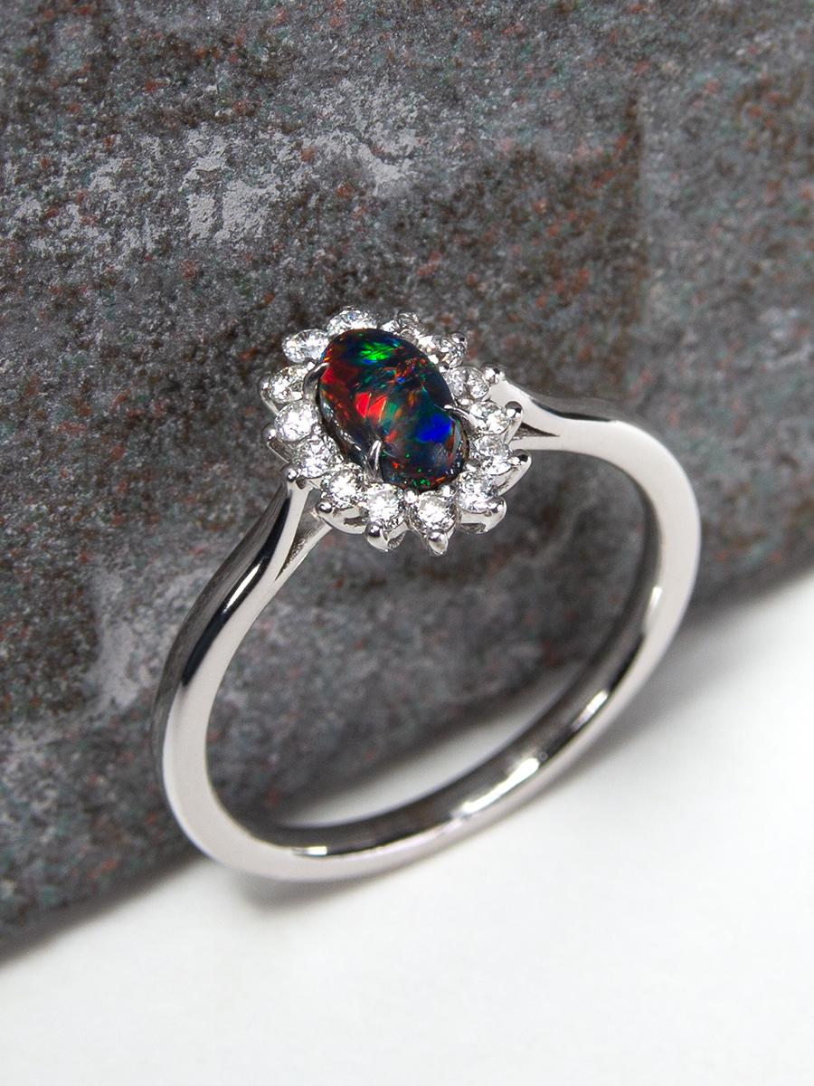 Women's or Men's Black Opal Gold Diamond Ring Australian Gemstone Engagement ring For Sale