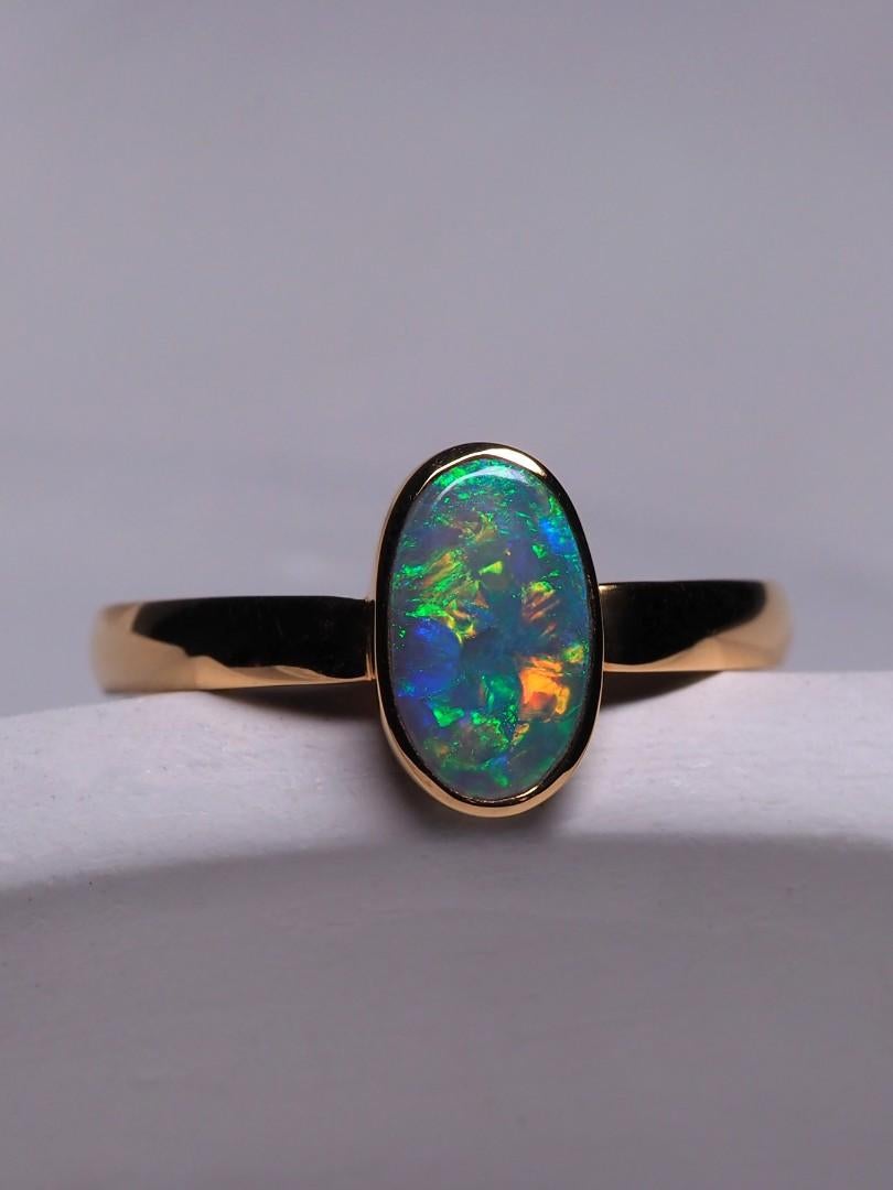 Modern Black Opal Gold Ring Flickering Stone Engagement ring Minimalism For Sale