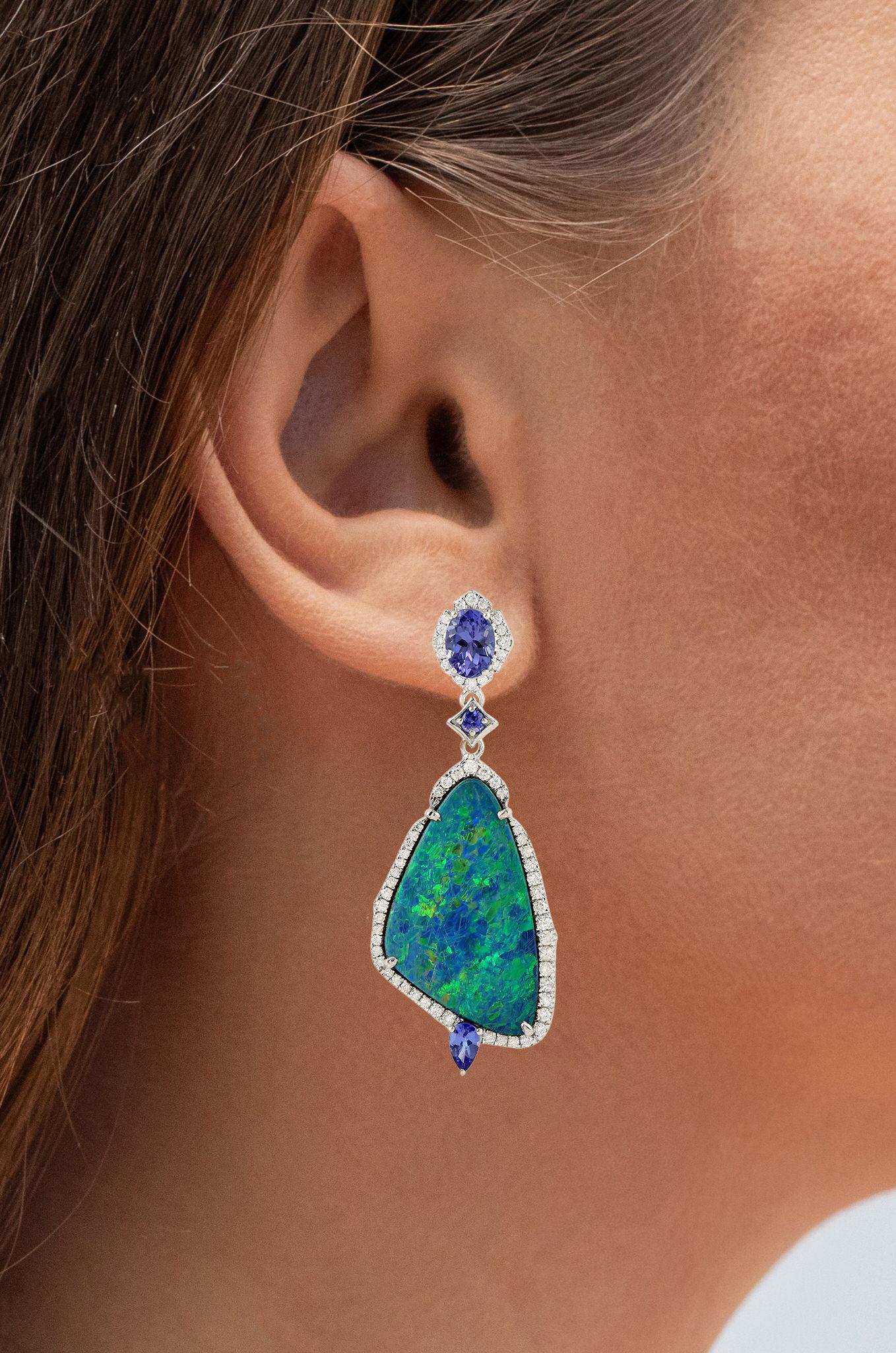 Contemporary Black Opal Dangle Earrings With Tanzanites and Diamonds 24 Carats 18K Gold For Sale