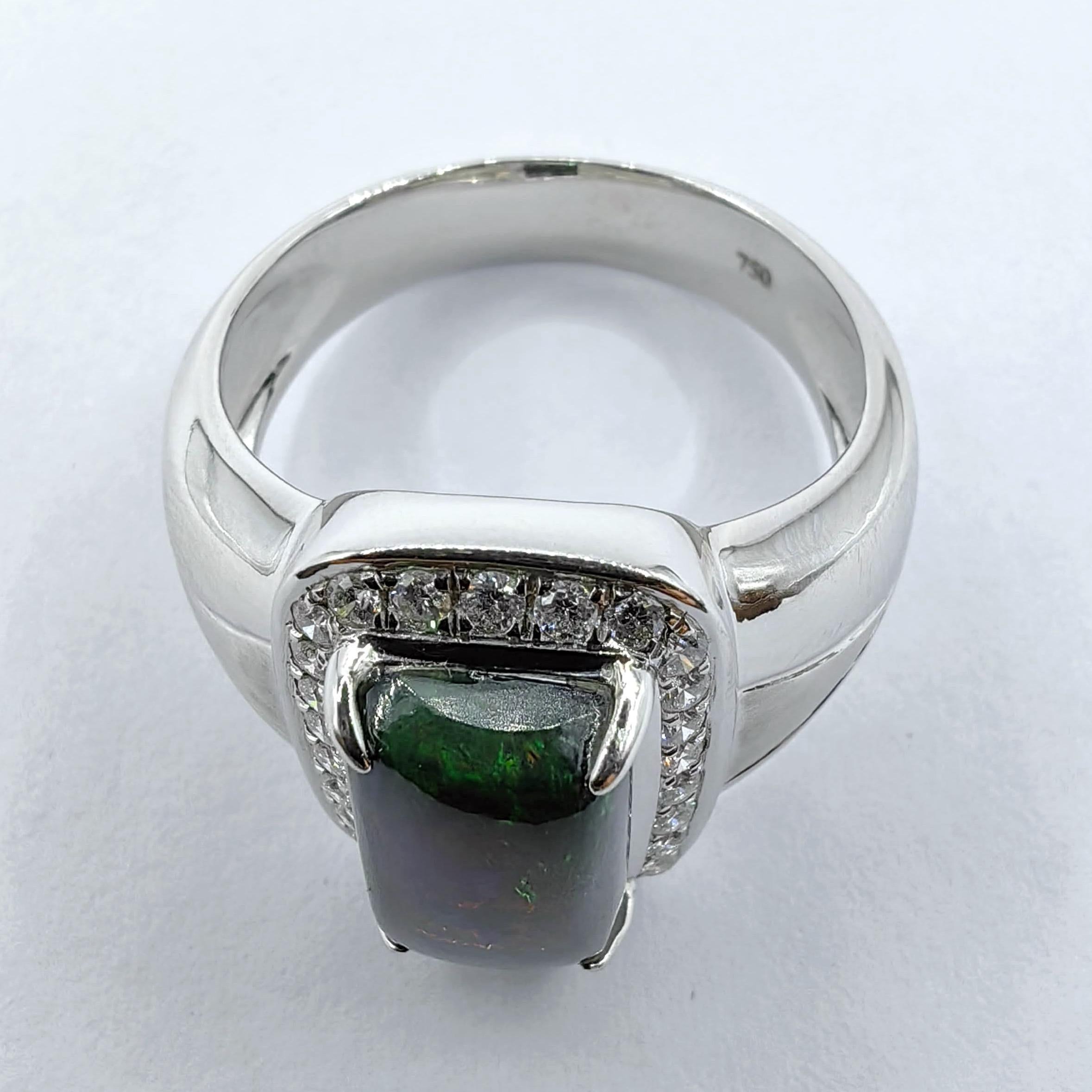 da uomo o donna Anello da uomo da cocktail con opale nero e diamante a raggiera in oro bianco 18 carati in vendita