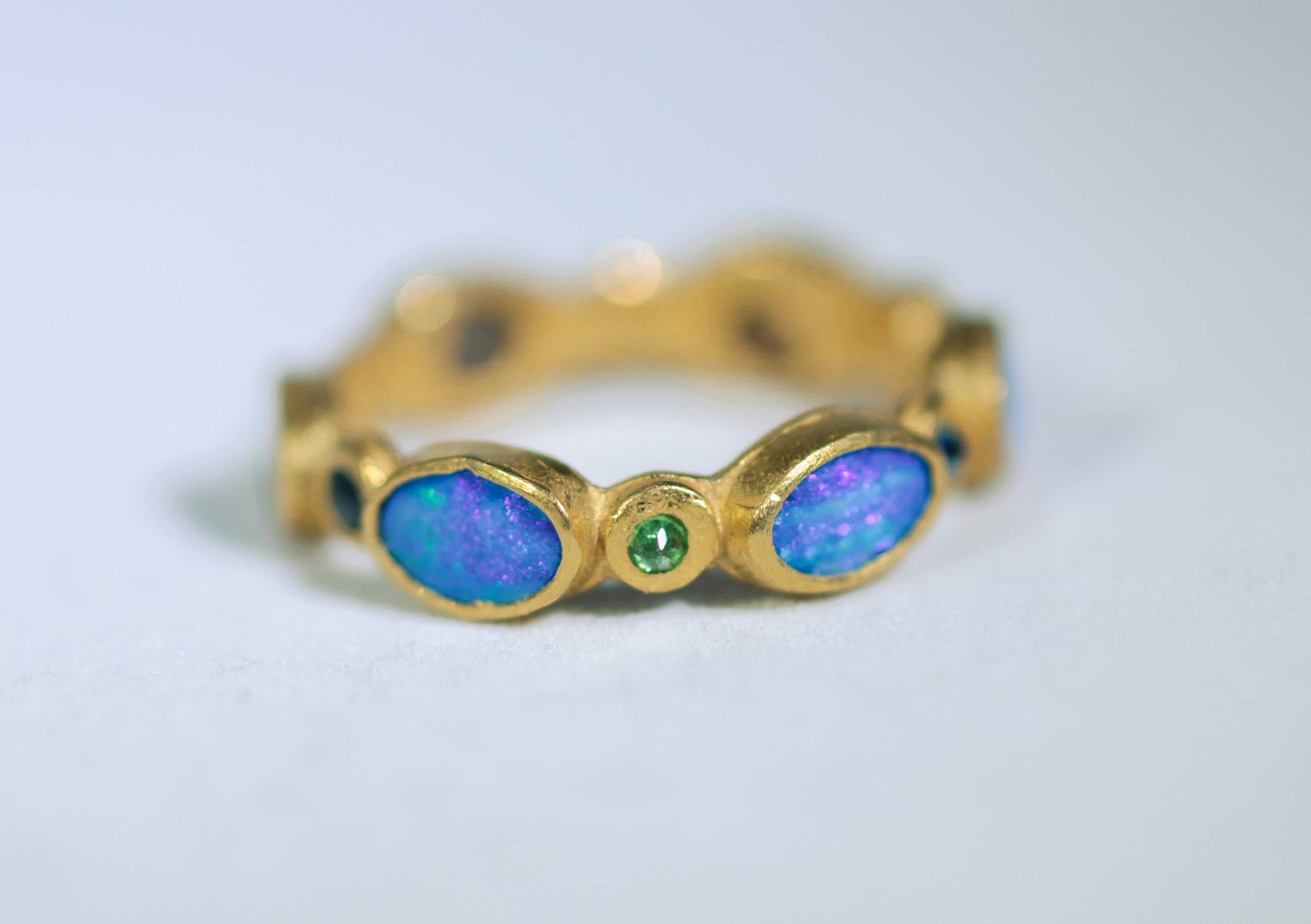 Contemporary Black Opal Diamonds and Sapphires 22 Karat Gold Band Fashion Ring For Sale