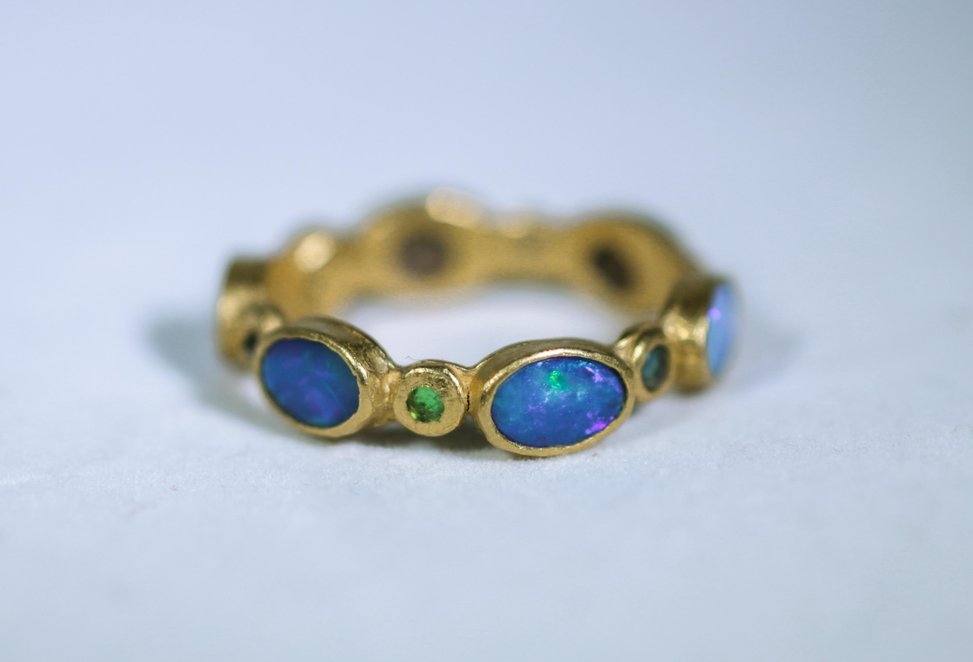 Black Opal Diamonds and Sapphires 22 Karat Gold Band Fashion Ring In New Condition For Sale In New York, NY