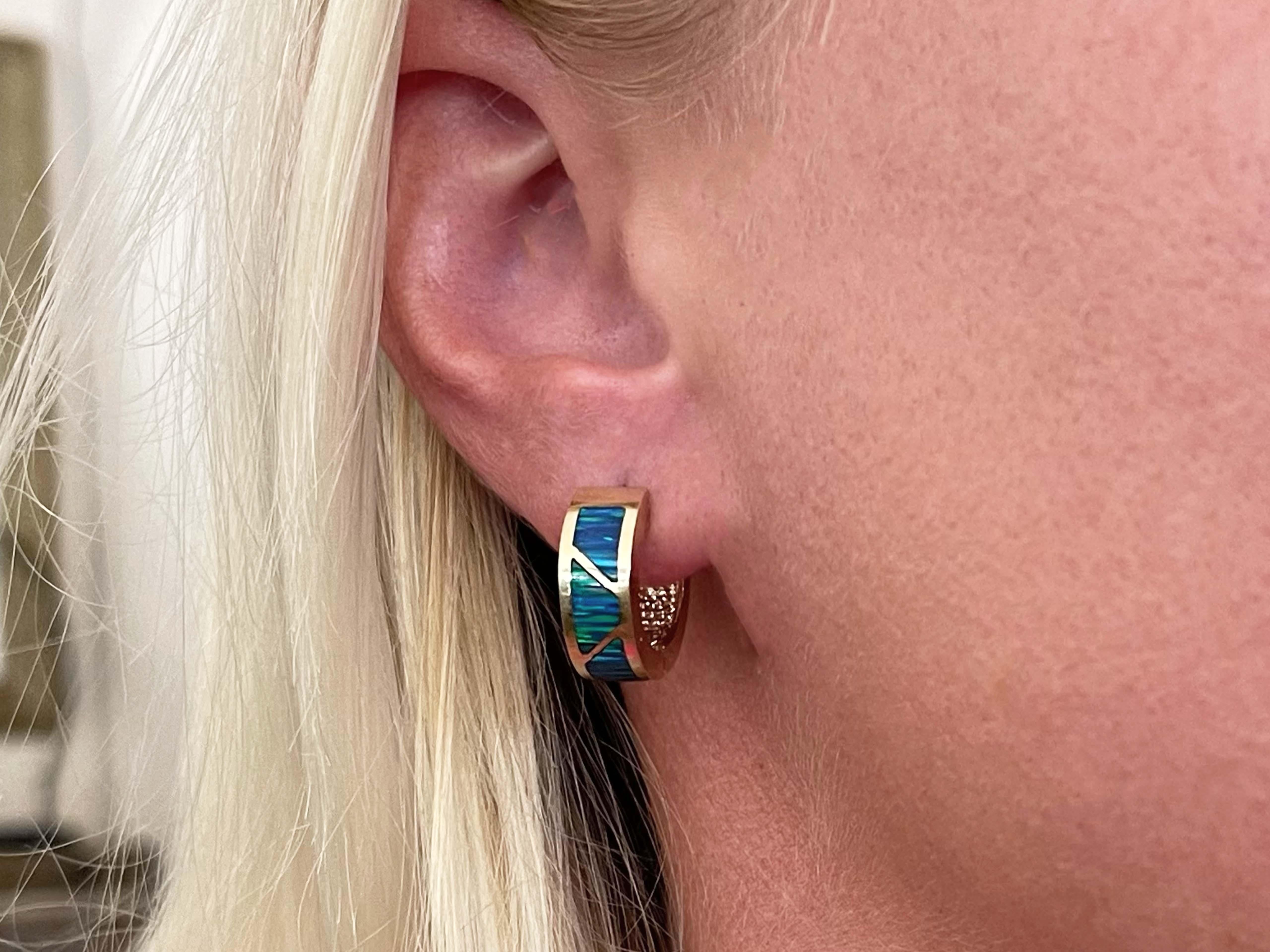 Earrings Specifications:

Metal: 14k Yellow Gold

Earring Diameter: 18 mm

Gemstone Inlay: Black Opal

Total Weight: 11.1 Grams

Stamped: 