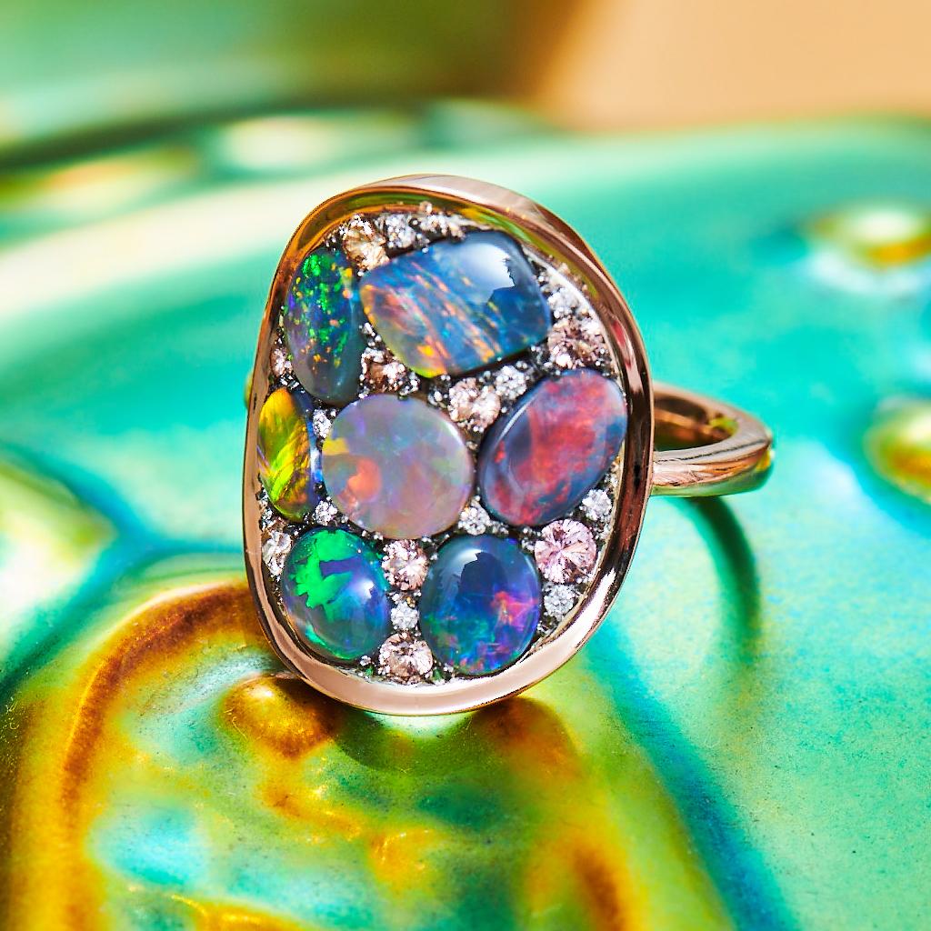 Black Opal Padparadscha Sapphire Diamond Mosaic Ring In New Condition In Antwerp, BE