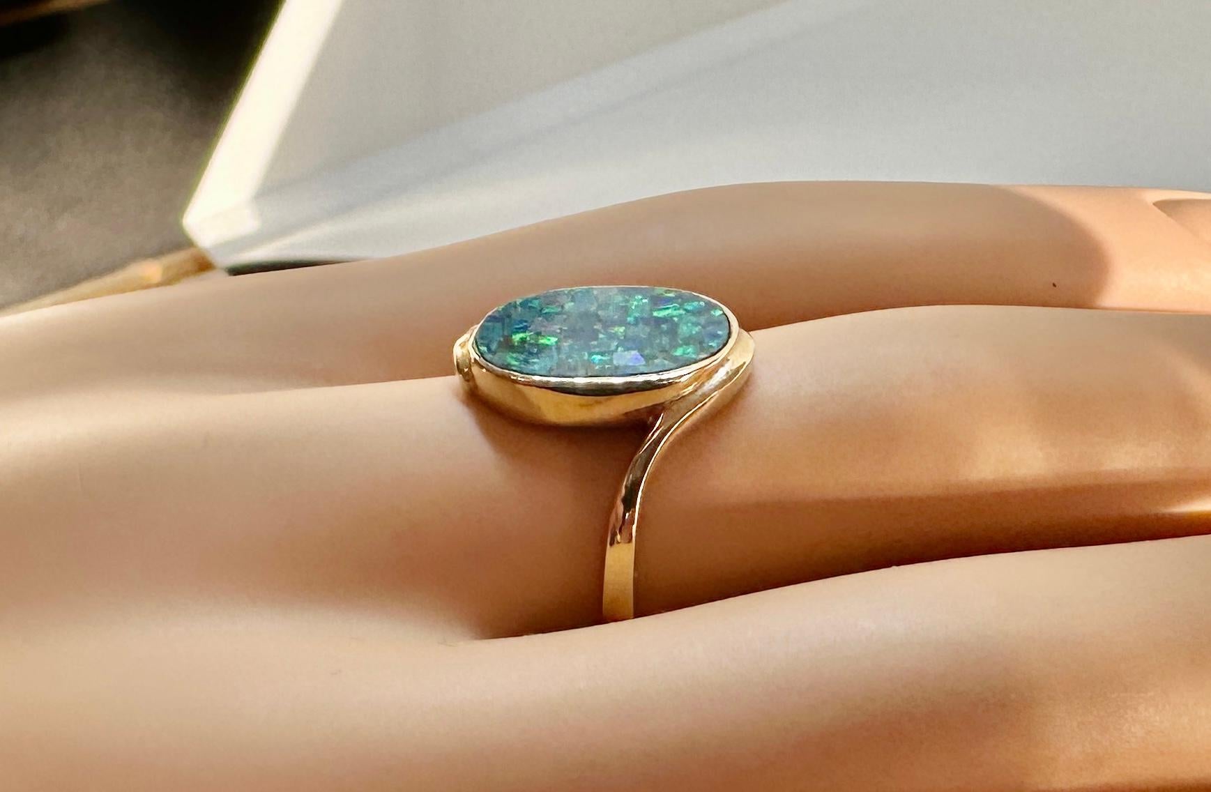 Black Opal Ring 14 Karat Gold Antique Retro Cocktail Statement Ring For Sale 1