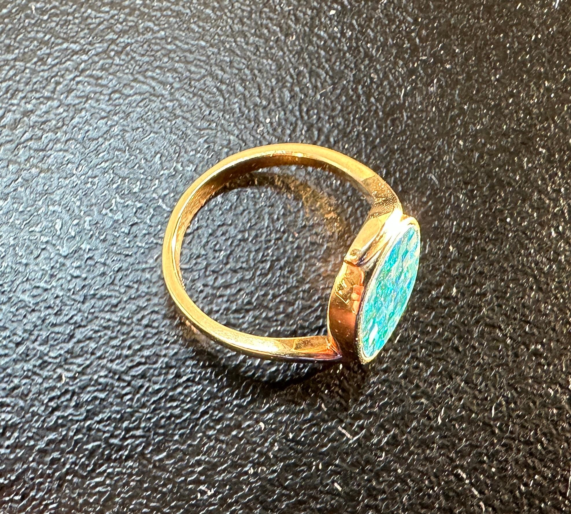 Black Opal Ring 14 Karat Gold Antique Retro Cocktail Statement Ring For Sale 3