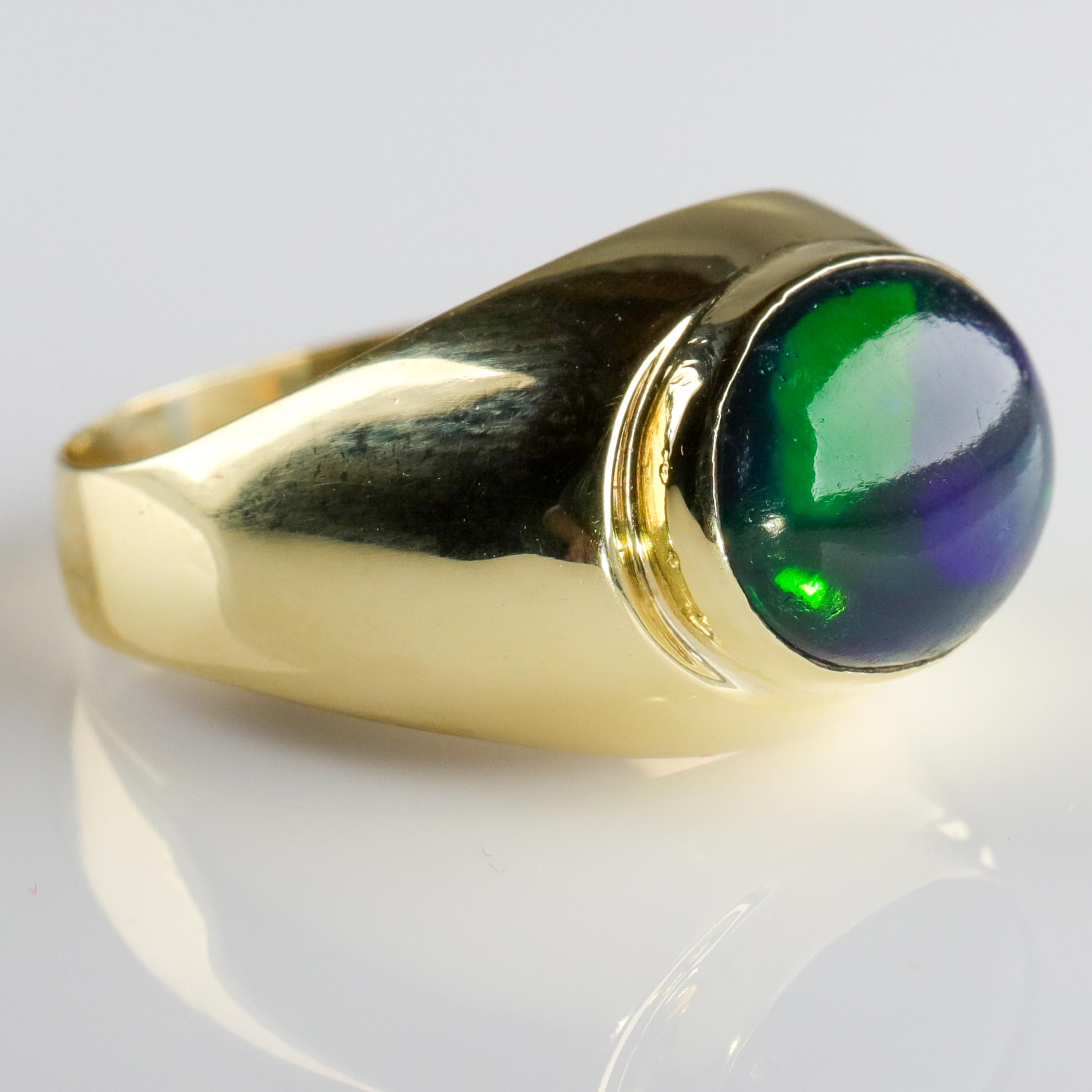 Black Opal Ring from Lightning Ridge is Understated Until It's Not 4