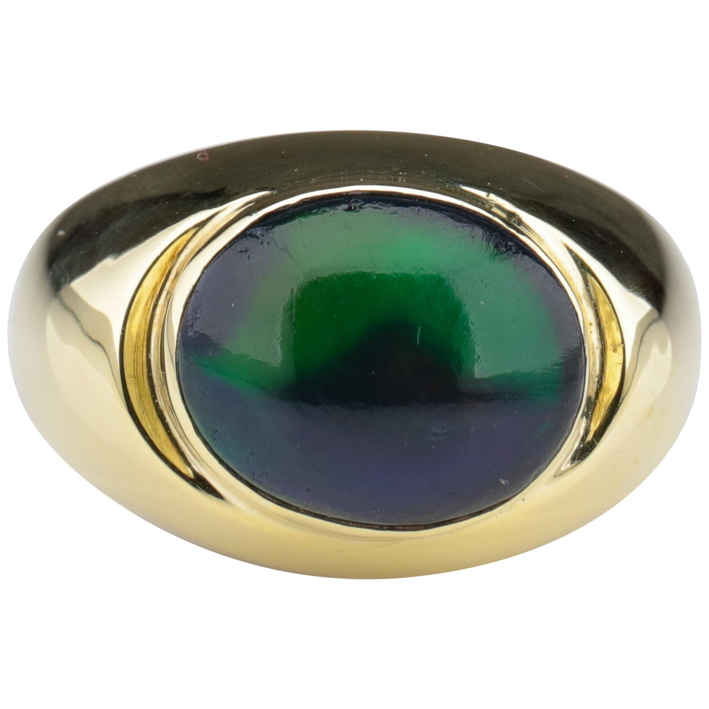 Black Opal Ring from Lightning Ridge is Understated Until It's Not