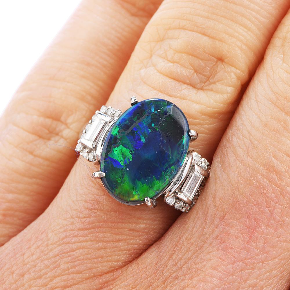 Schwarzer runder schwarzer Opal und Baguette-Diamant Platin Cocktail-Ring für Damen oder Herren
