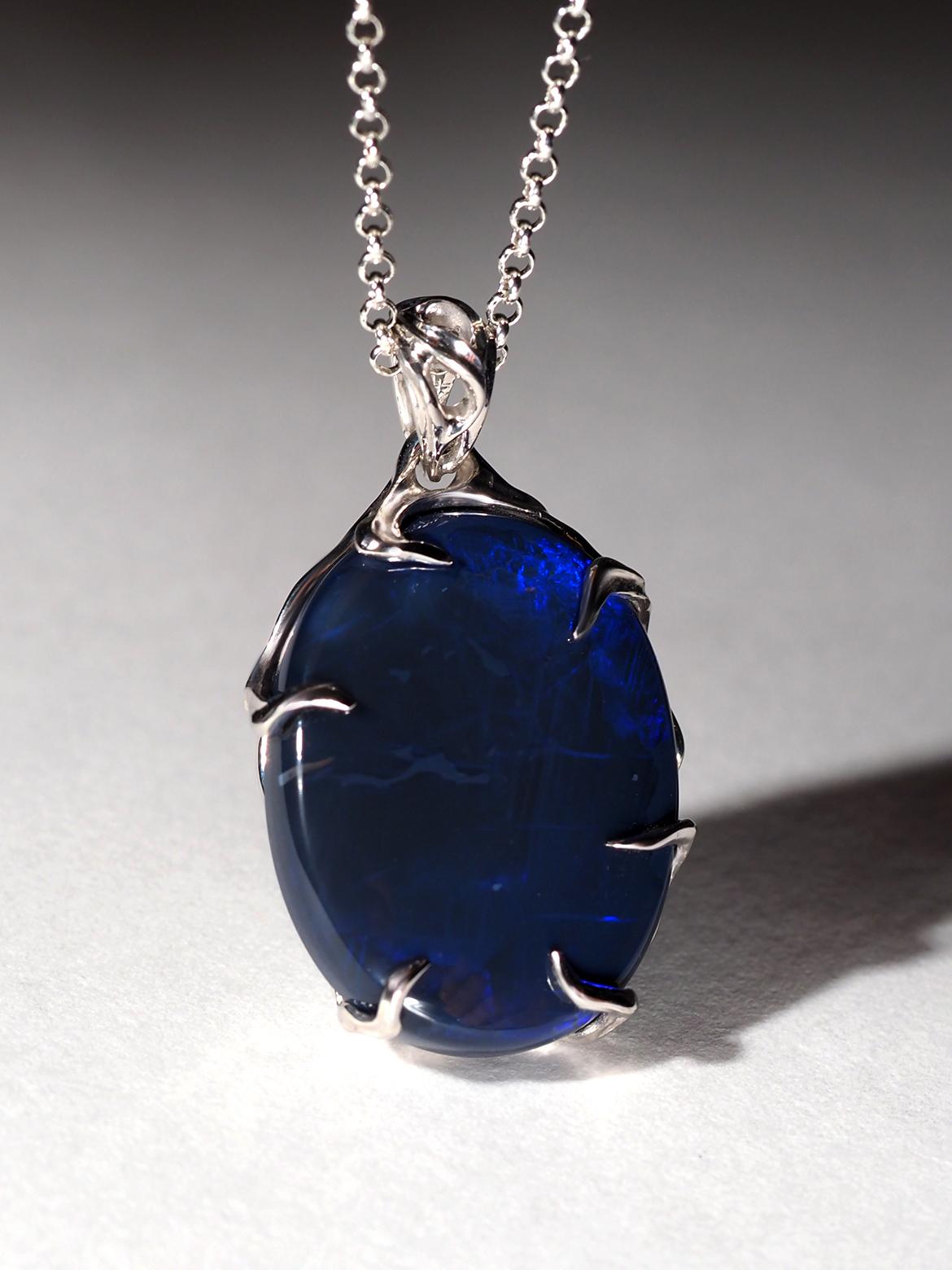 Black Opal silver necklace Mens jewelry gift Large blue opal australian natural In New Condition For Sale In Berlin, DE
