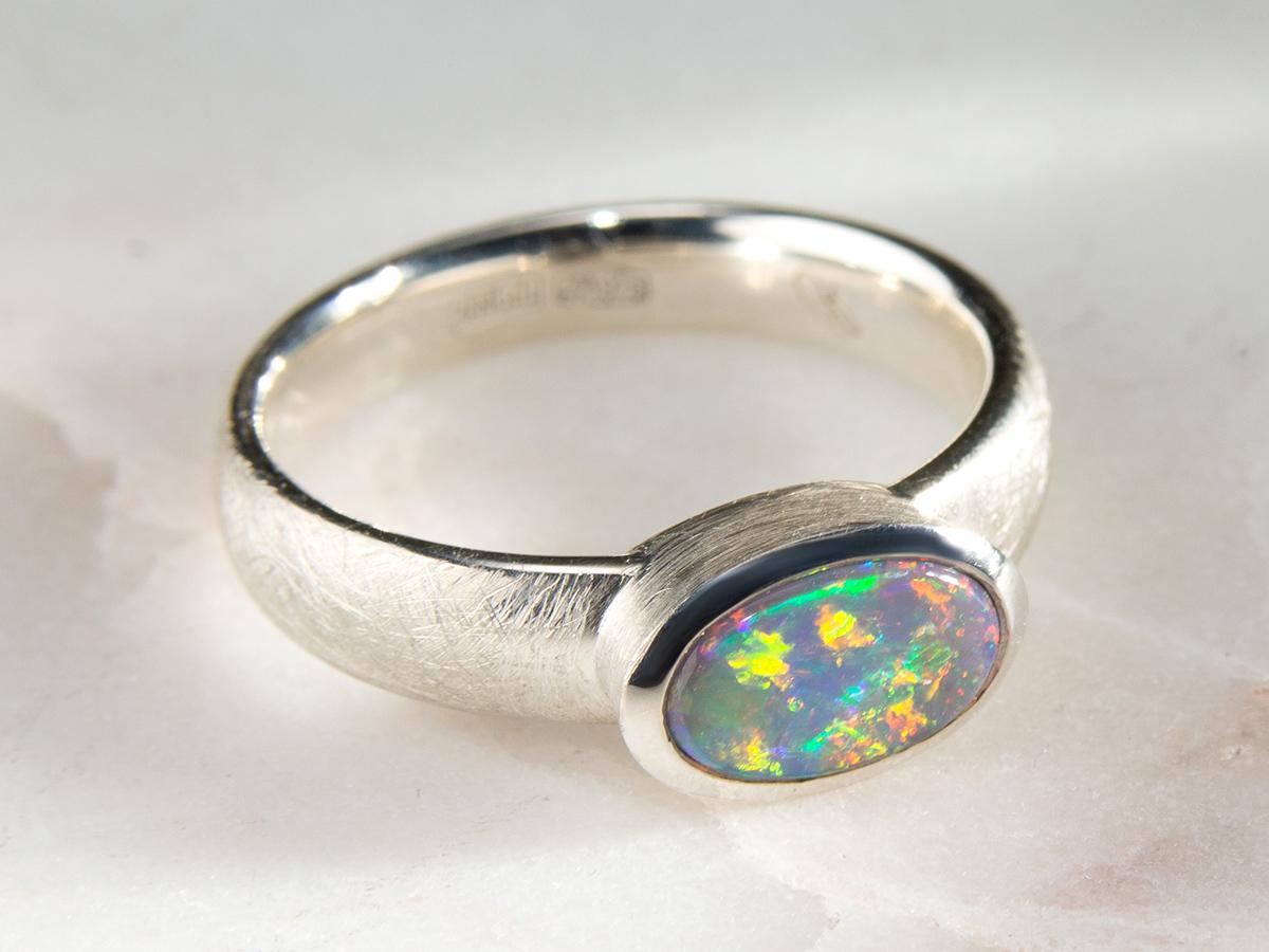 Black Opal Silver Ring Bright Opalescence Australian Stone Unisex For Sale 3