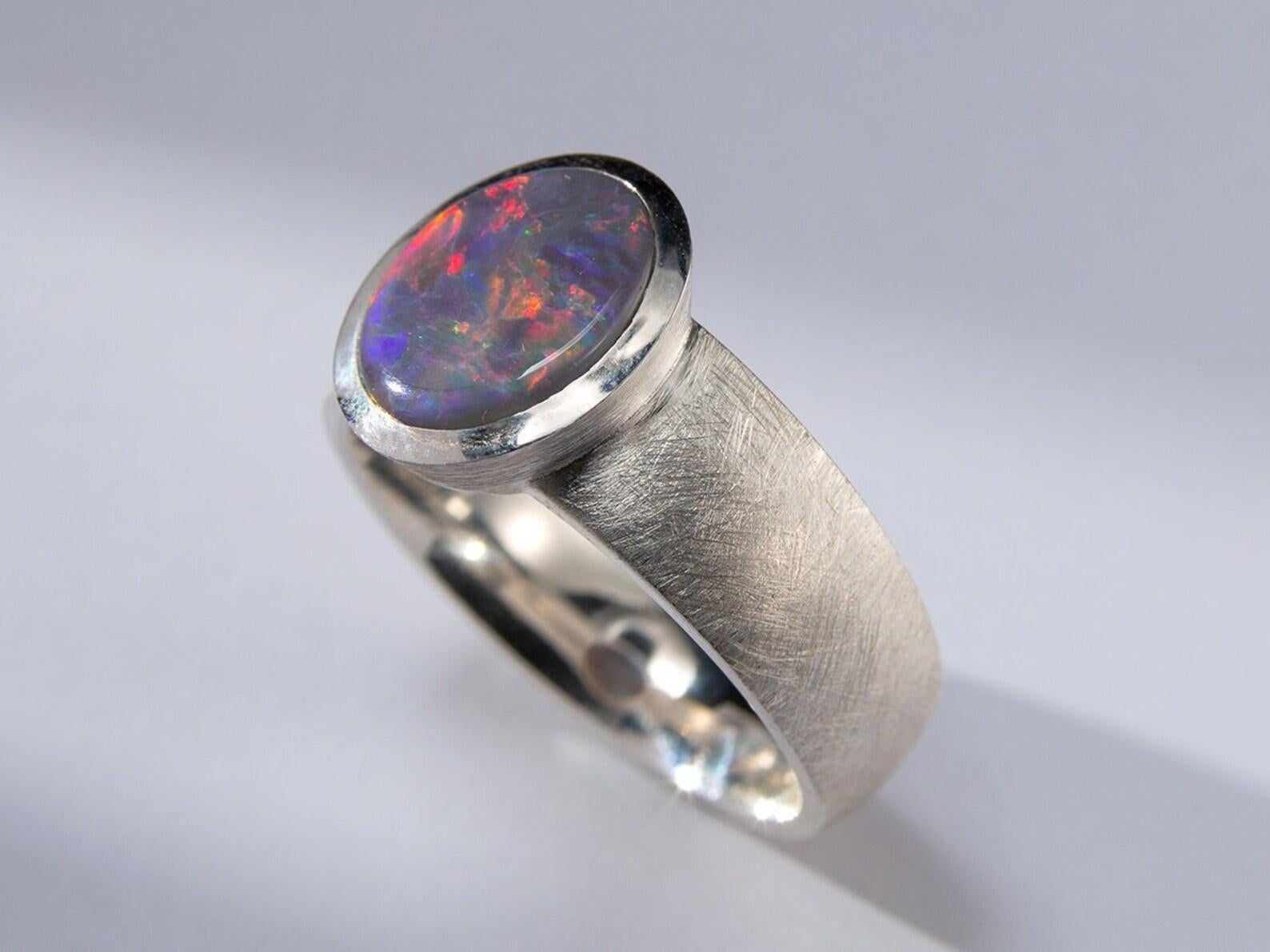 Artist Black Opal Silver Ring Polychrome Unisex Multicolor Heather Purple Gemstone For Sale