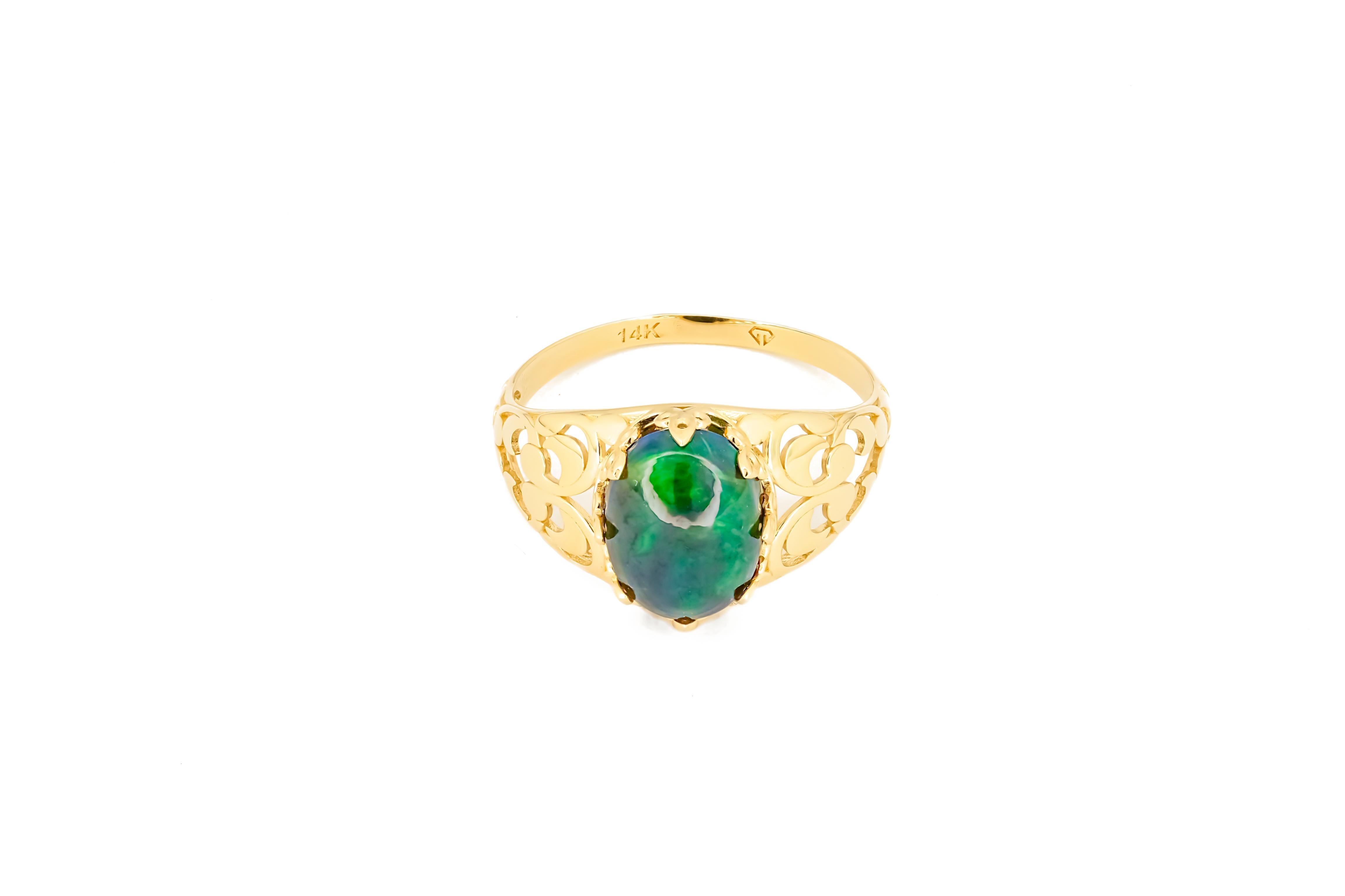 For Sale:  Black Opal Vitage Style Ring in 14 Karat Gold, Ethiopian Opal Cabochon Ring 3