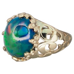 Anello in stile Vitage con opale nero in oro 14 carati