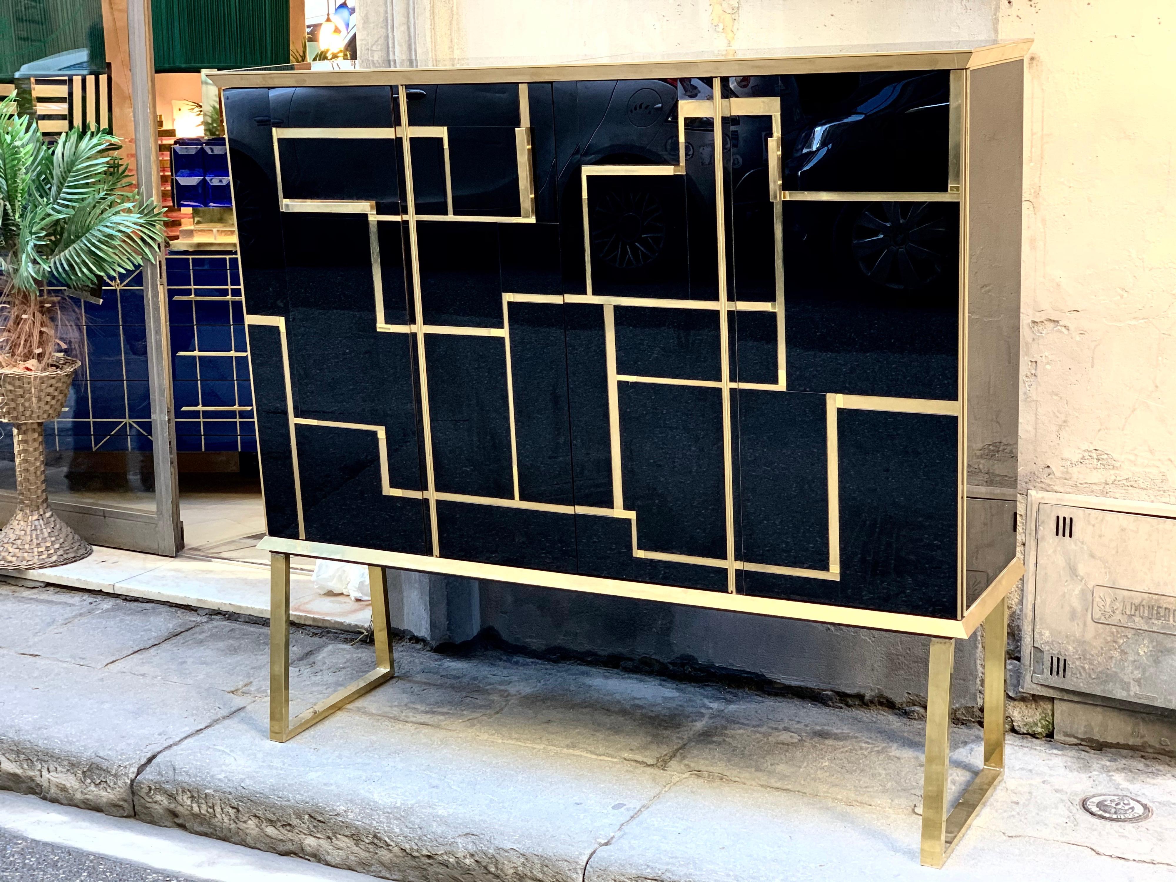 Black Opaline Glass Big Cabinet with Brass and Gold opaline Glass Inserts, 1960s In Excellent Condition In Florence, IT