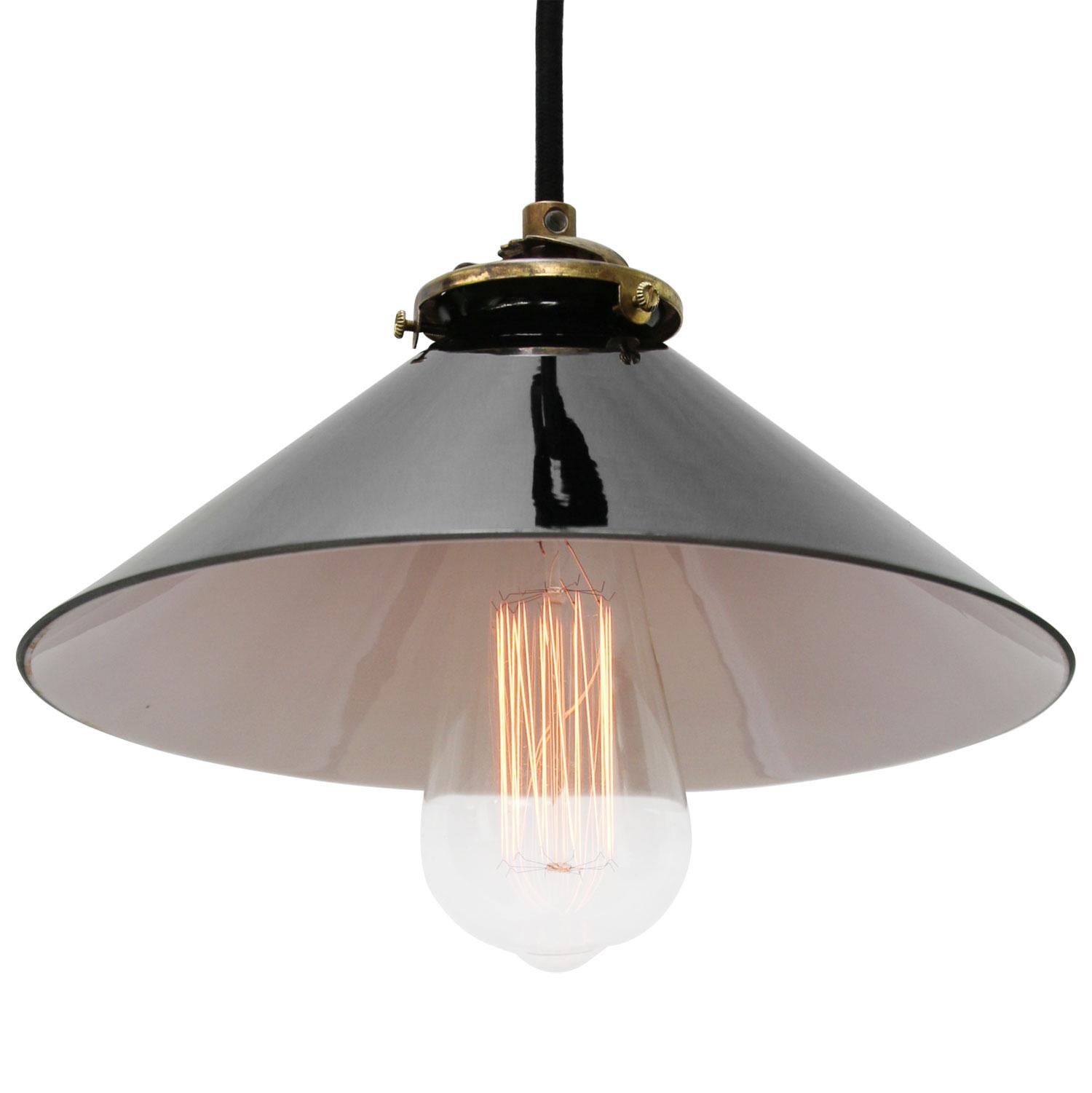 French opaline glass Industrial pendant. Excluding light bulb.

Measure: Weight 0.7 kg / 1.5 lb

Priced per individual item. All lamps have been made suitable by international standards for incandescent light bulbs, energy-efficient and LED