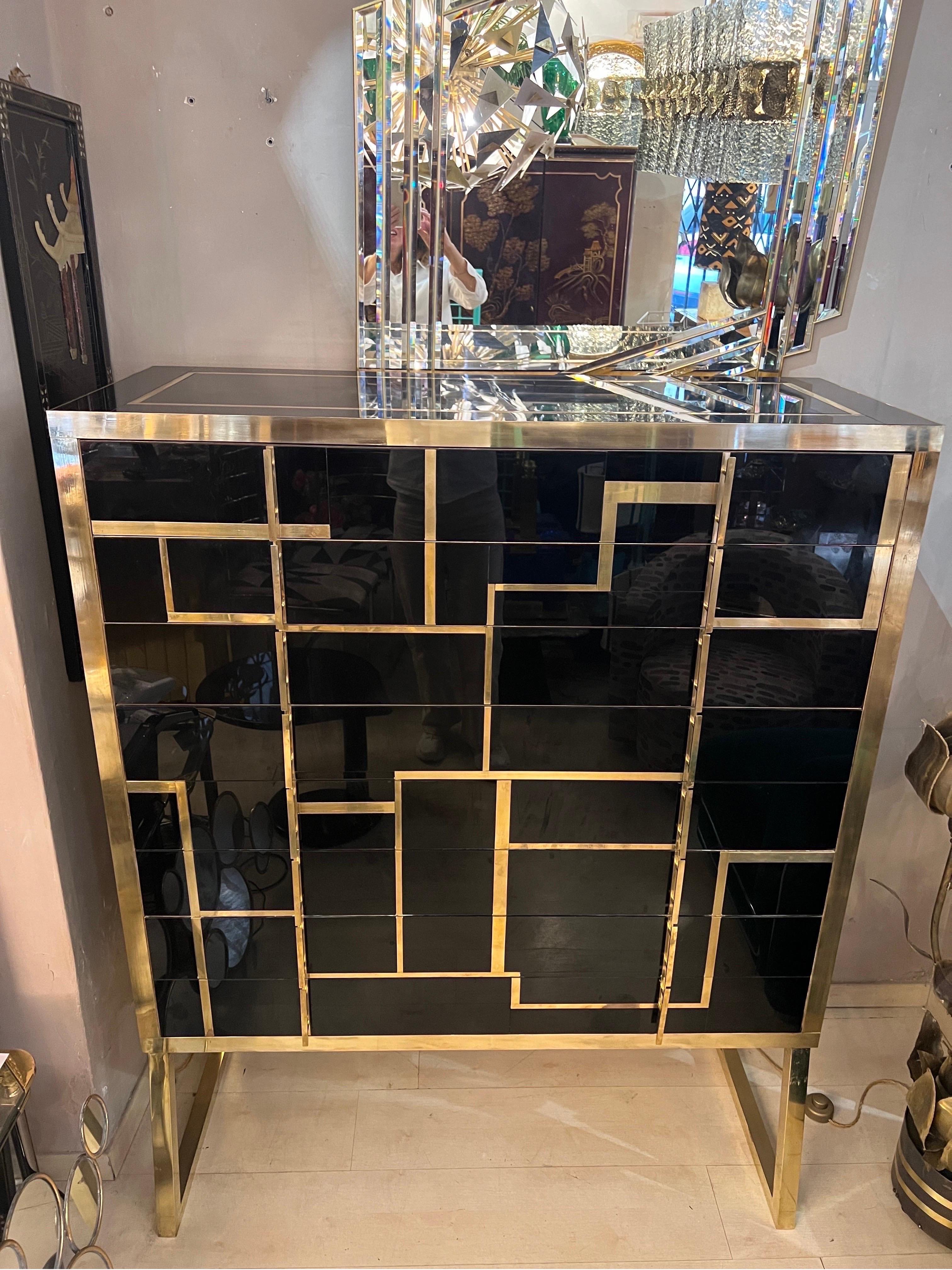Black Opaline Glass High Chest with Brass and Gold Opaline Glass Inserts, 1970s In Good Condition In Florence, IT