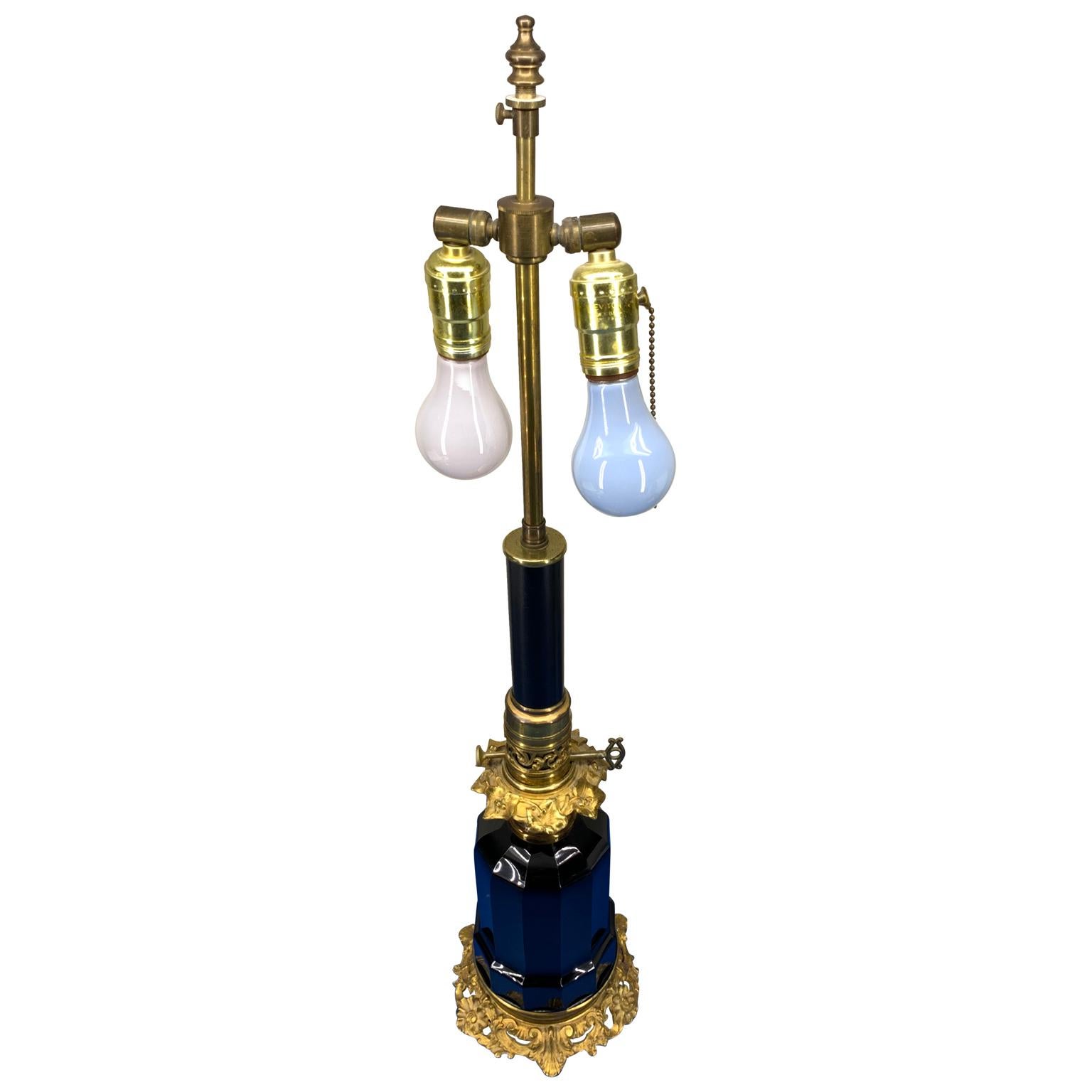 Empire French 19th Century Black Opaline Table Lamp On A Ormolu Gilt Base For Sale