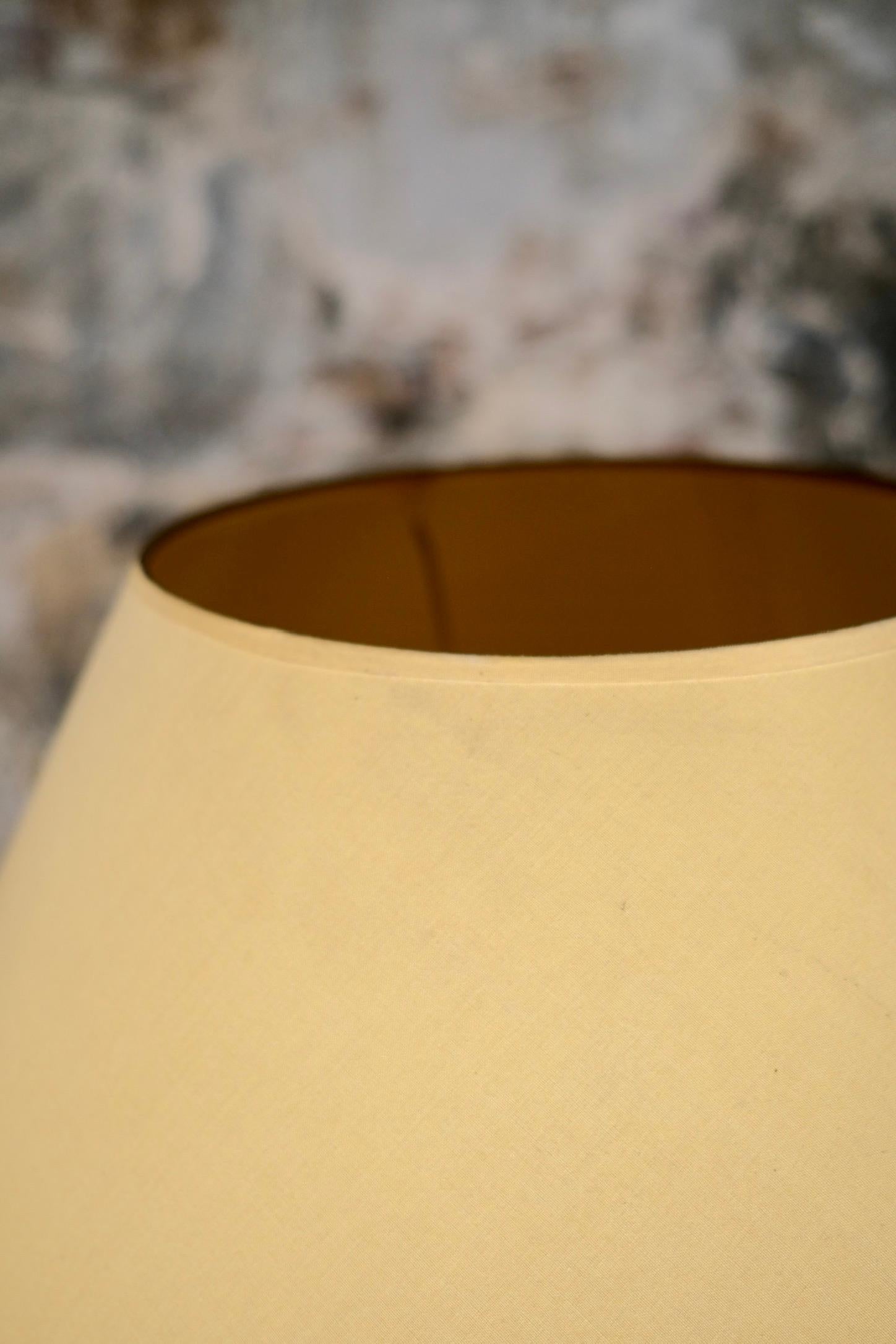 Céramique Lampe noire en céramique ajourée dans le style de Georges Pelletier, France, années 1970 en vente