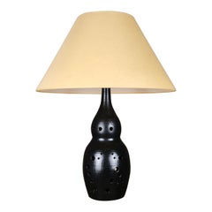 Lampada in ceramica nera traforata nello stile di Georges Pelletier, Francia, anni '70