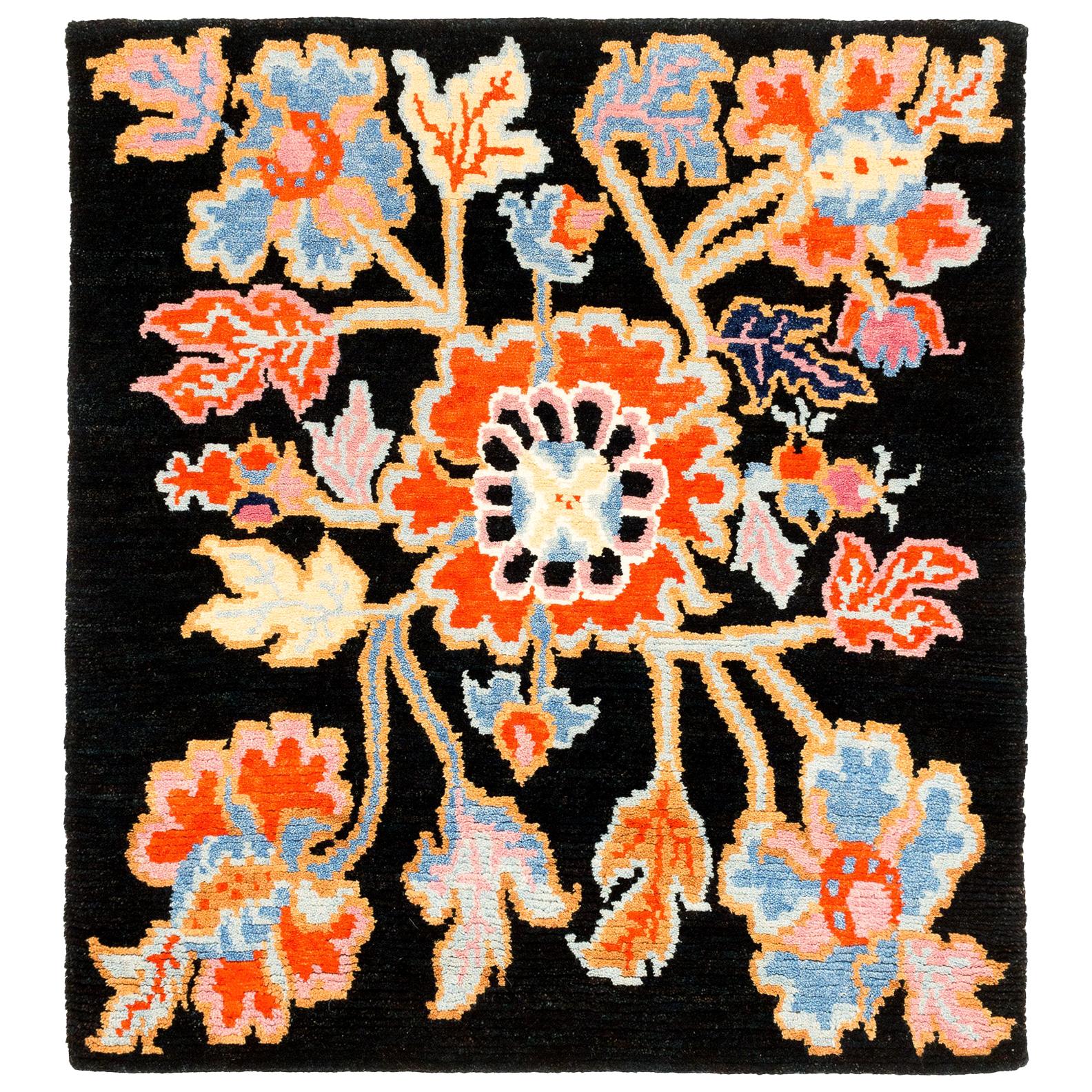 Tibetischer Blumenteppich in Schwarz, Orange und Blau