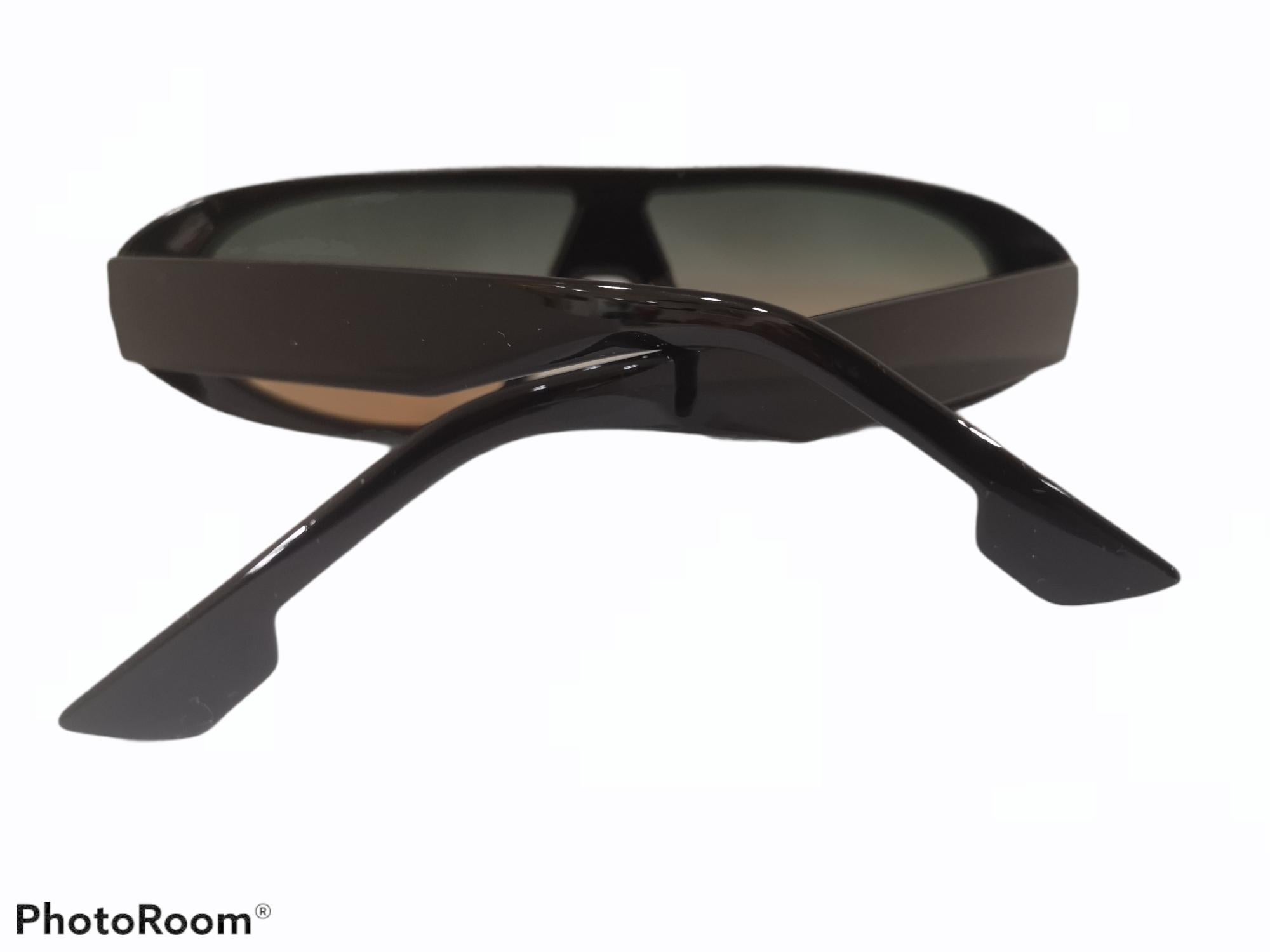Black orange and green lens sunglasses NWOT In New Condition In Capri, IT