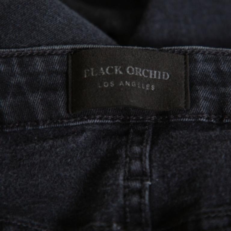 That one pair of denim jeans that fits so well! All girls want one in their closets! Thanks to this one from Black Orchid. The creation comes in a black shade and a skinny silhouette detailed with a distressed design and equipped with a front zip