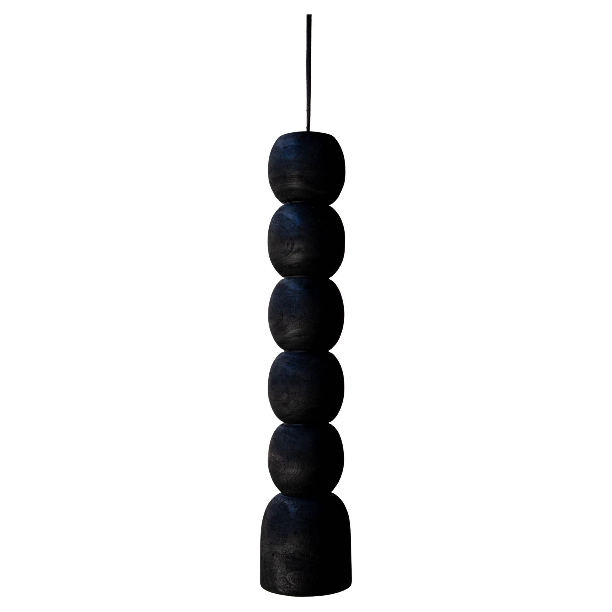 Lampe à suspension en bois noire d'origine L6 par Daniel Orozco