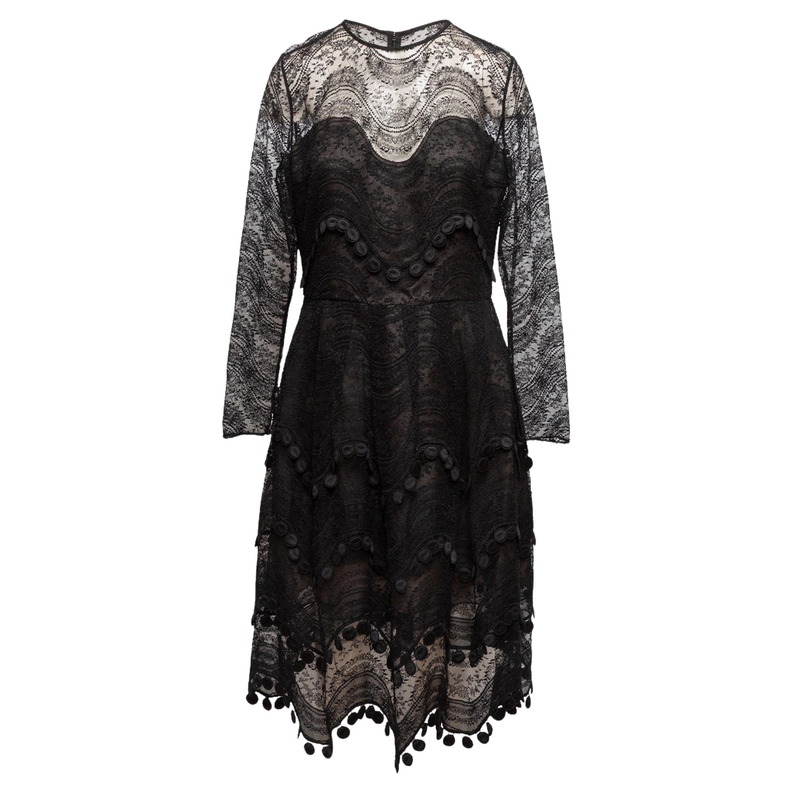 Vestido superpuesto de encaje de manga larga negro Oscar De La Renta Talla US M en venta