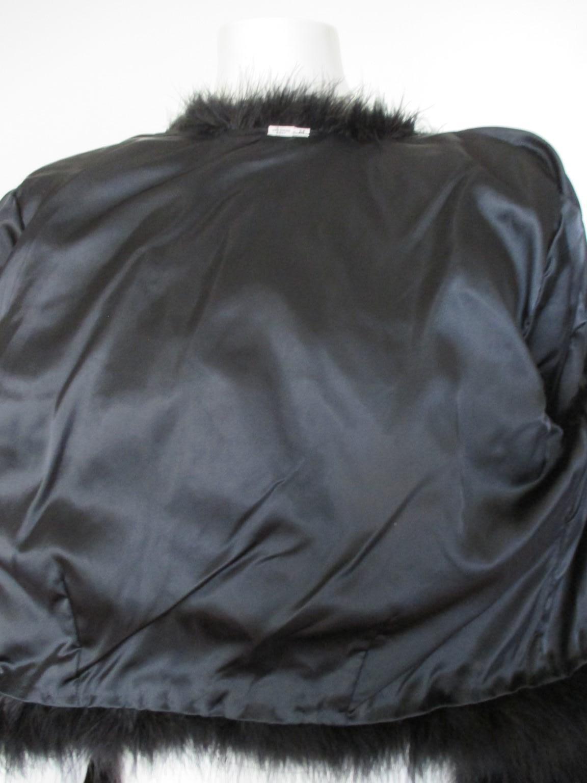 Schwarzer Straußenfeder Pelz Bolero Jacke für Damen oder Herren im Angebot