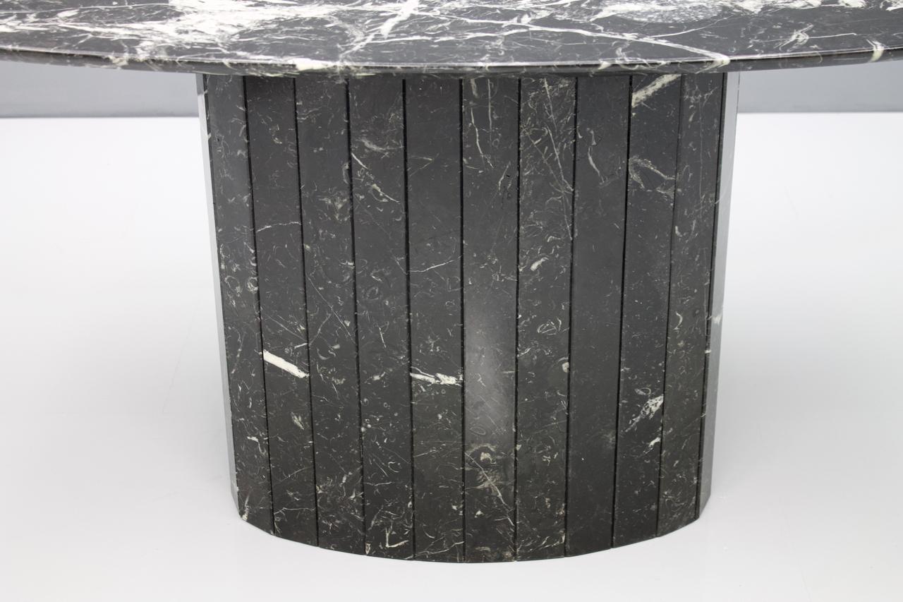 Mid-Century Modern Black Oval Marble Dining Table, Italy, 1970s