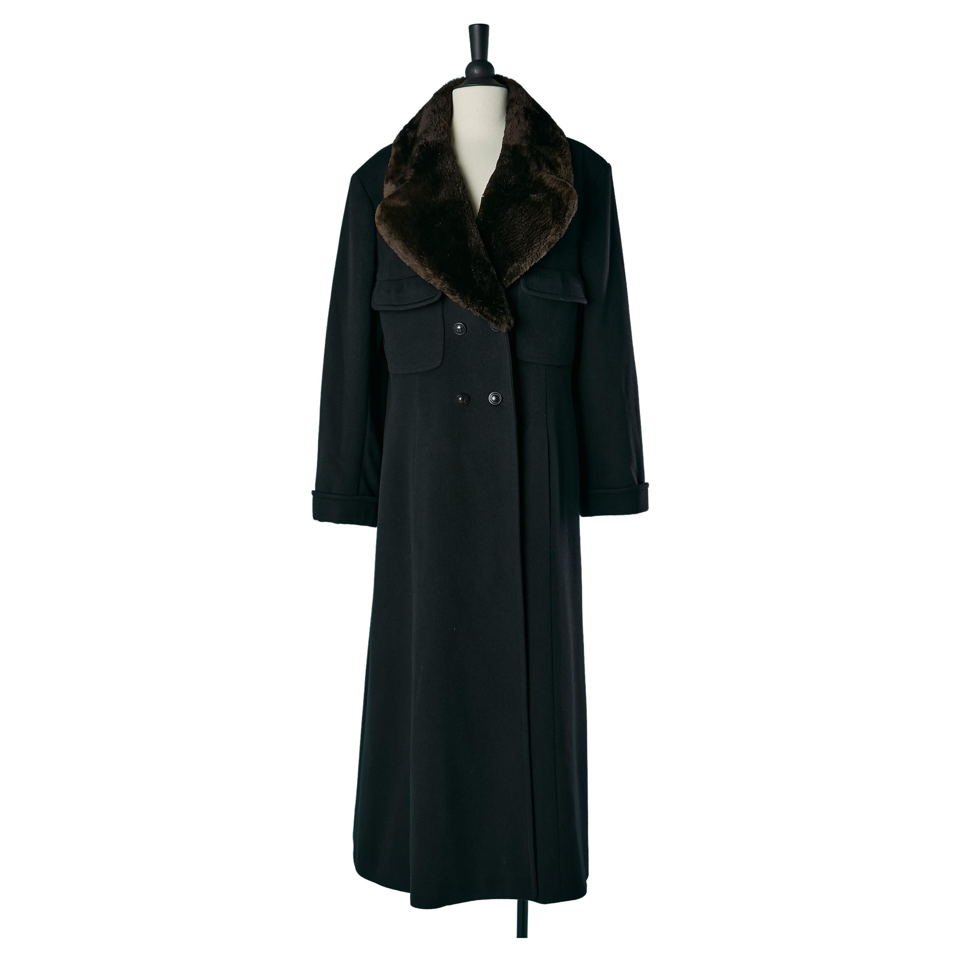 Black padded double-breasted cashmere coat with beaver collar Chanel Boutique  For Sale