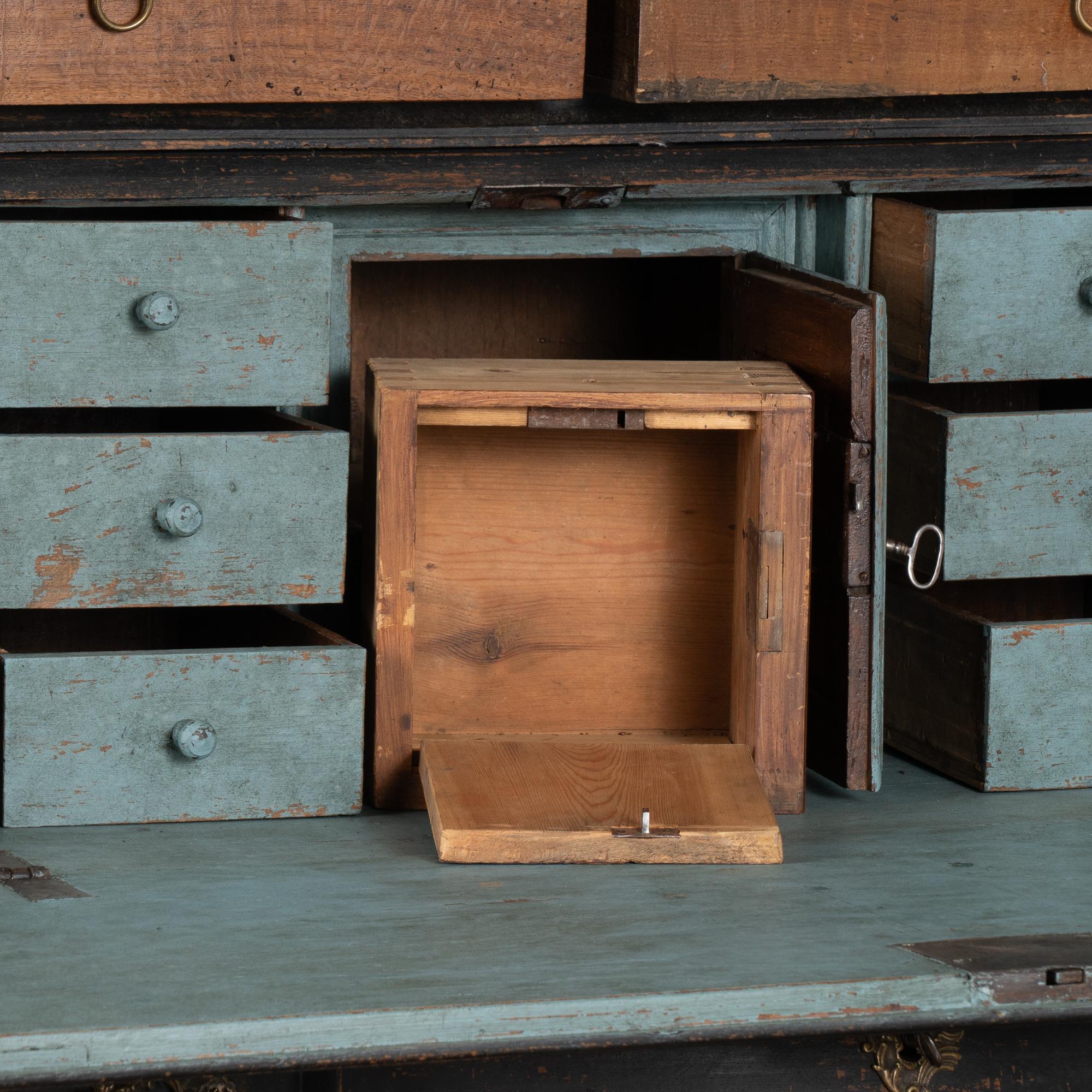 Black Painted Baroque Swedish Oak Secretary Bureau, circa 1780-1810 For Sale 1