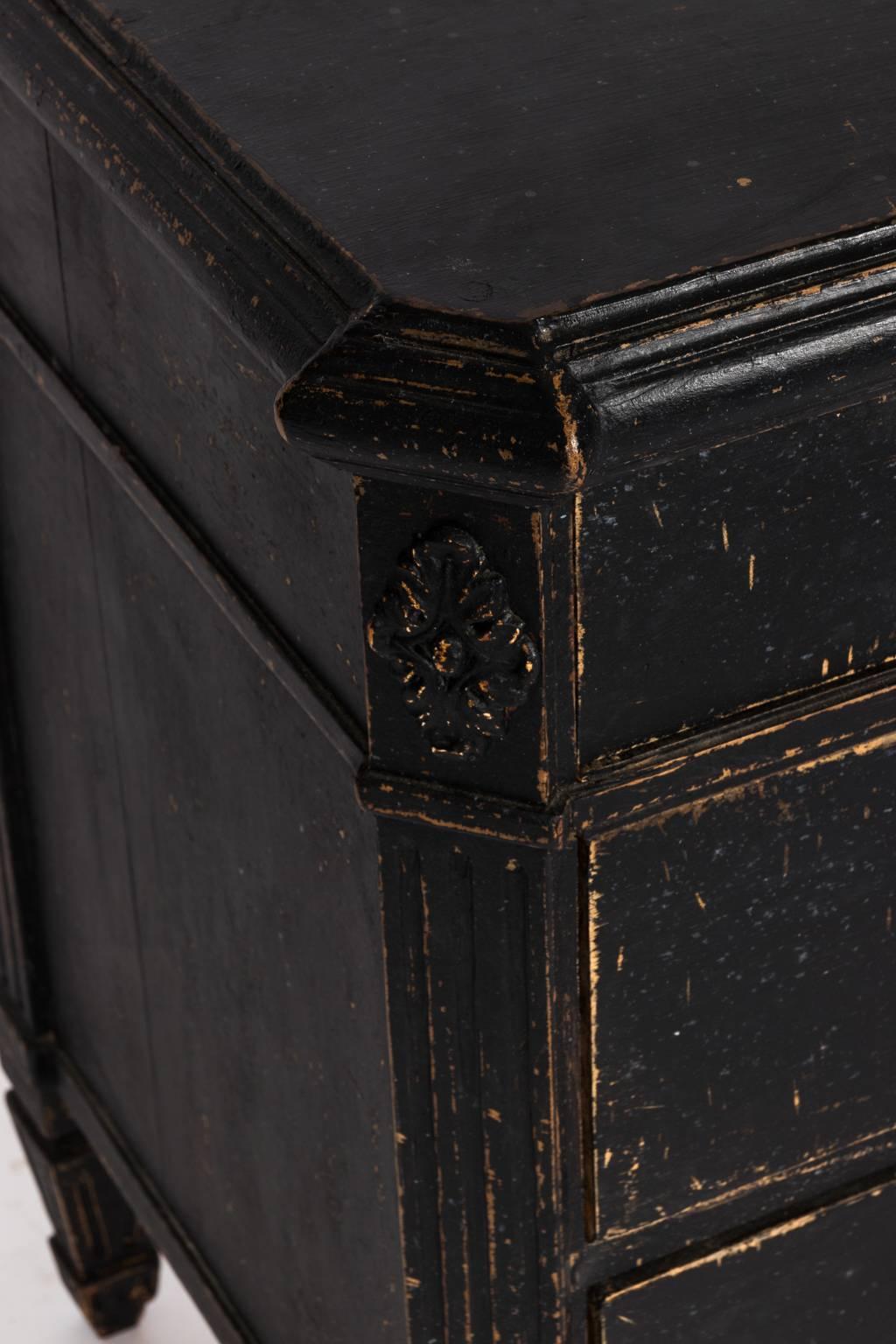Black Painted Gustavian Dresser For Sale 2